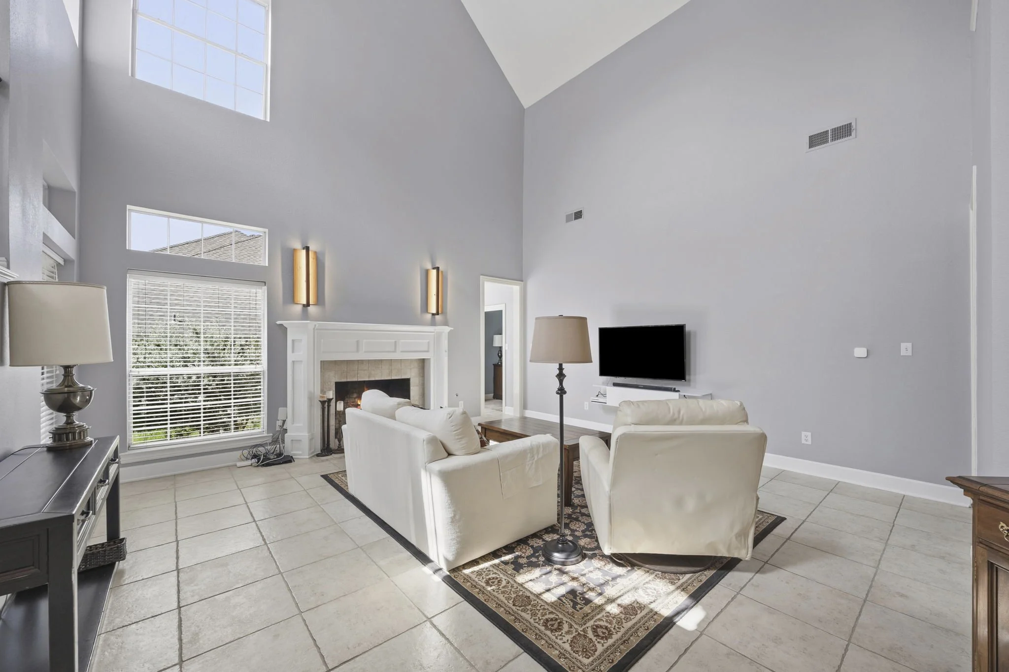 5-web-or-mls-2958-oak-dr.jpg