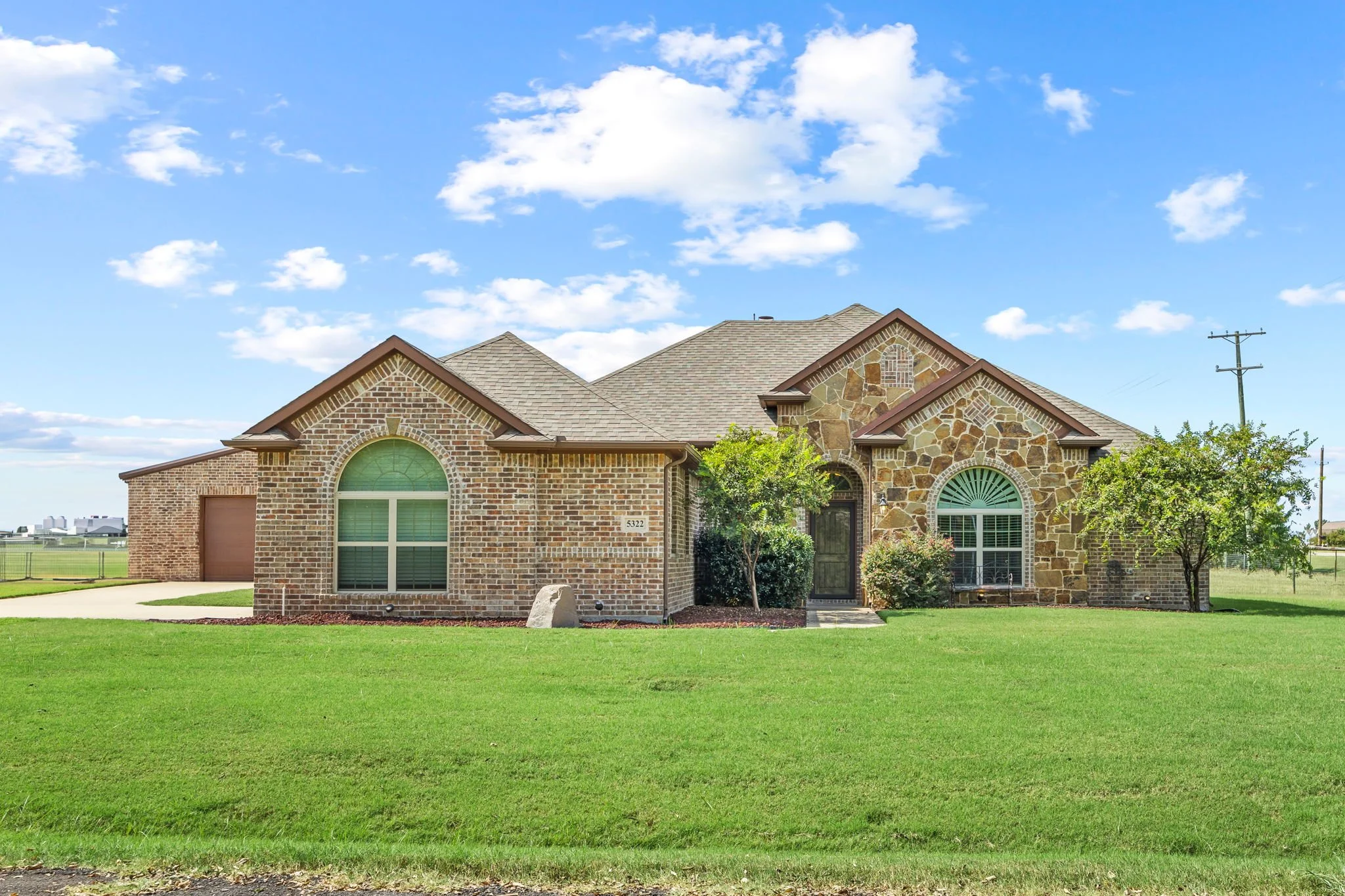 1-web-or-mls-5322-co-rd-939.jpg