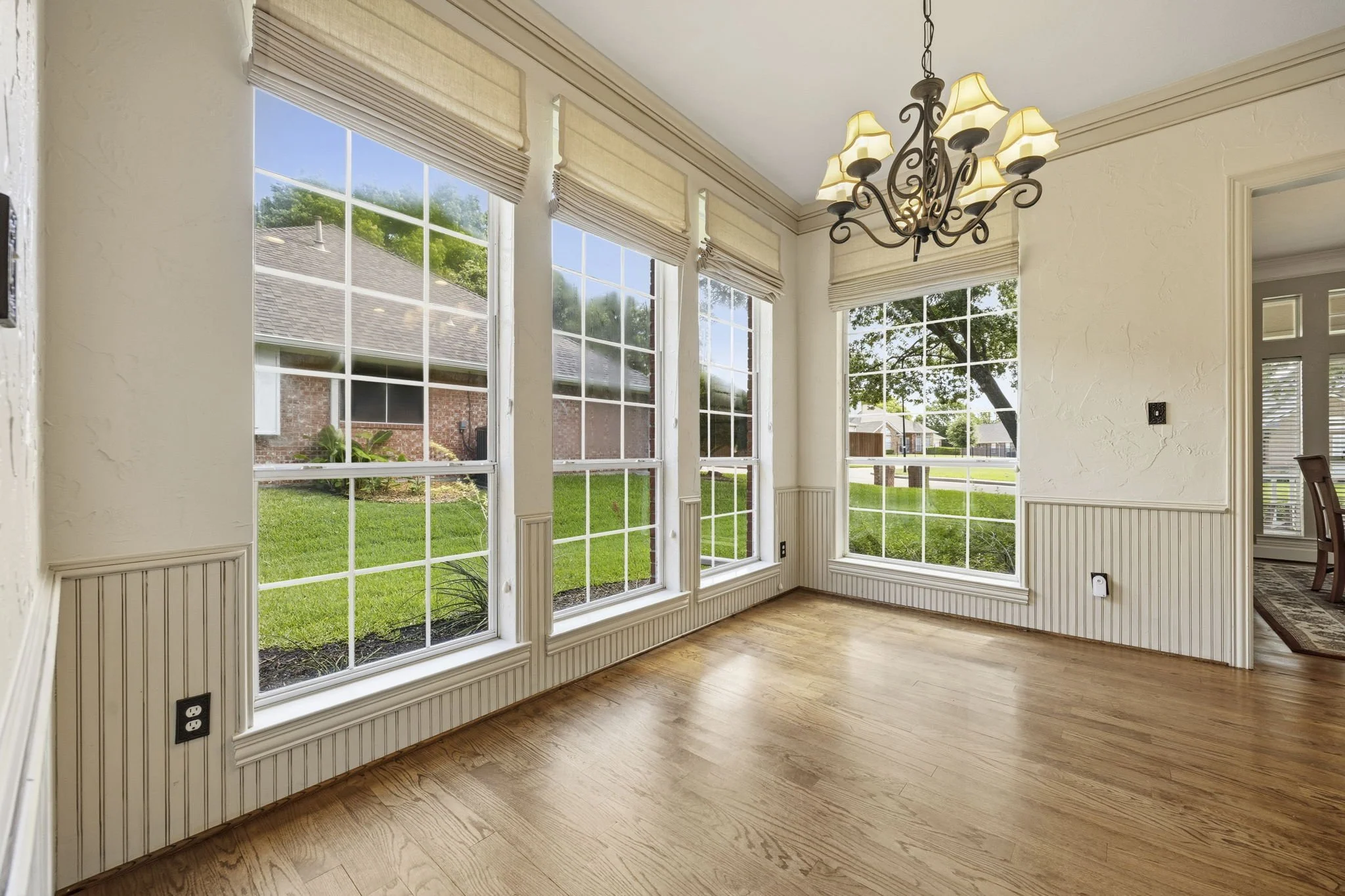 12-web-or-mls-2958-oak-dr.jpg