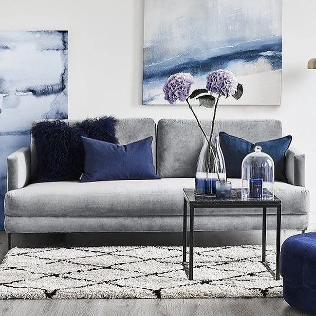 P I C T U R E S Q U E...

The power of an Accent should never be undermined. It&rsquo;s the calming effects for us...

⁣
.⁣
.⁣
.⁣
.⁣
.⁣
#interiorstyle #livingroom #homedecor #interiors123 #interiordecorating #inspiration #fineinteriors #art #worldofi