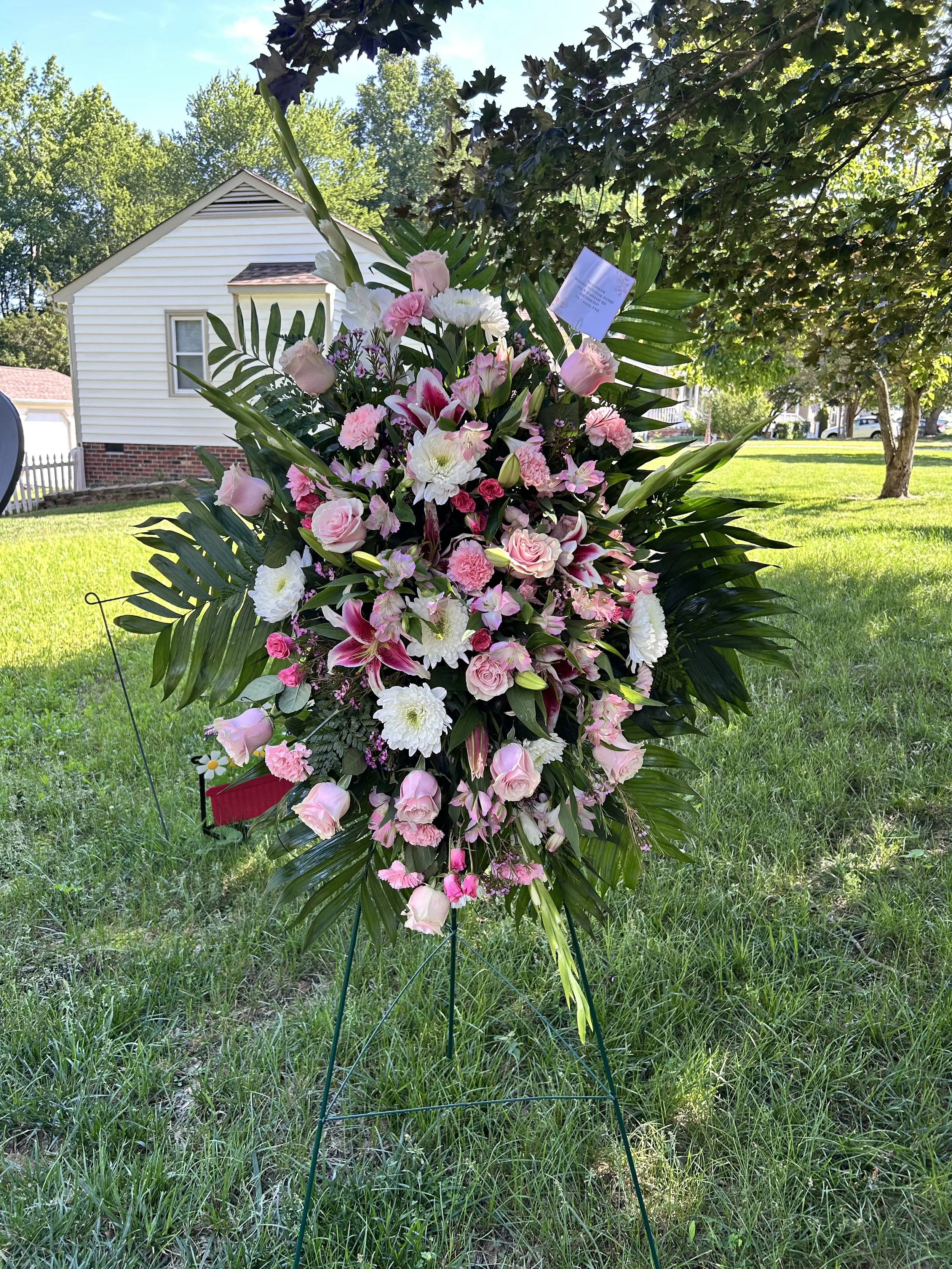 Sweet Remembrance Standing Spray.jpg