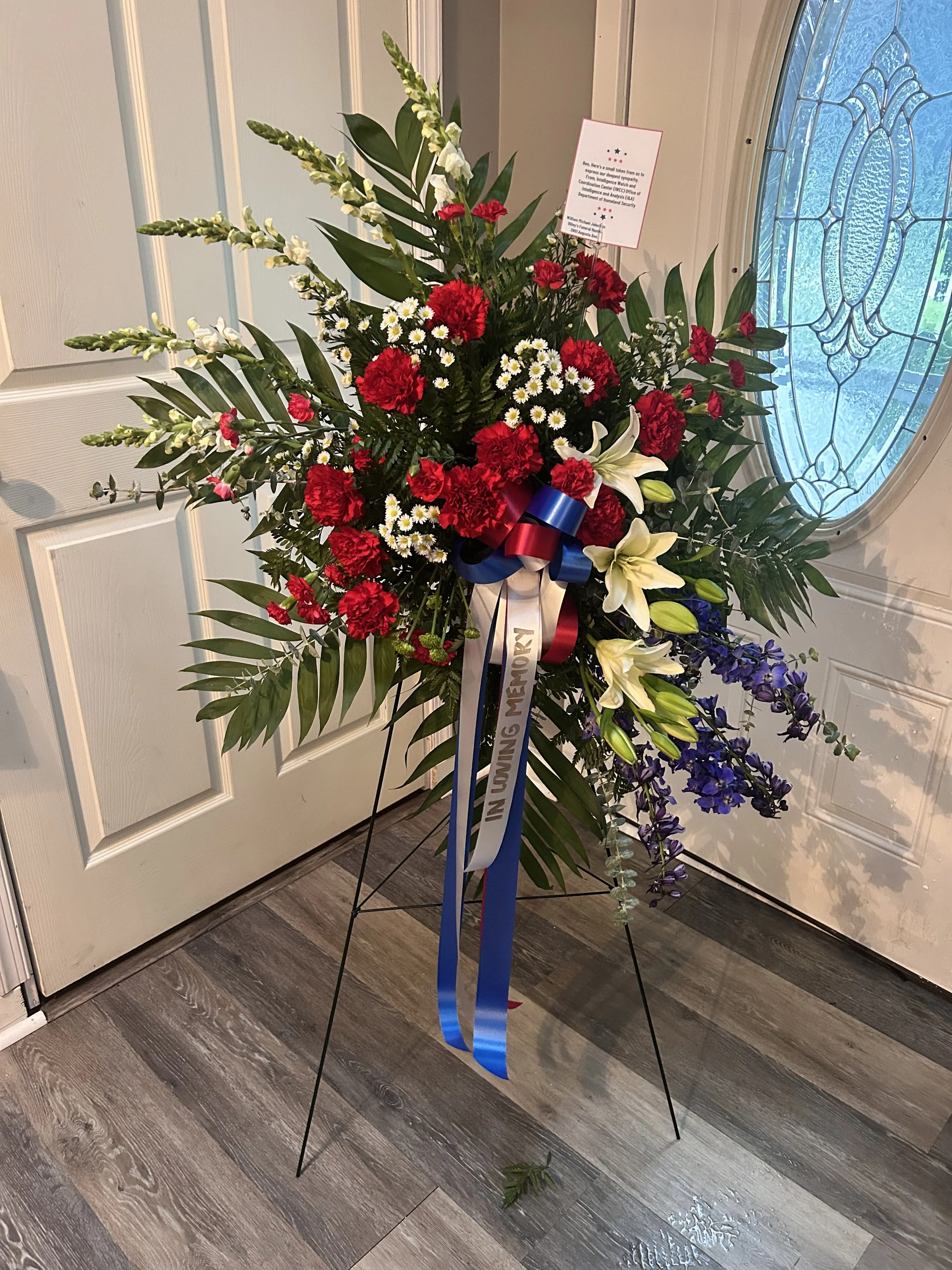 Honor & Remembrance Standing Spray.jpg
