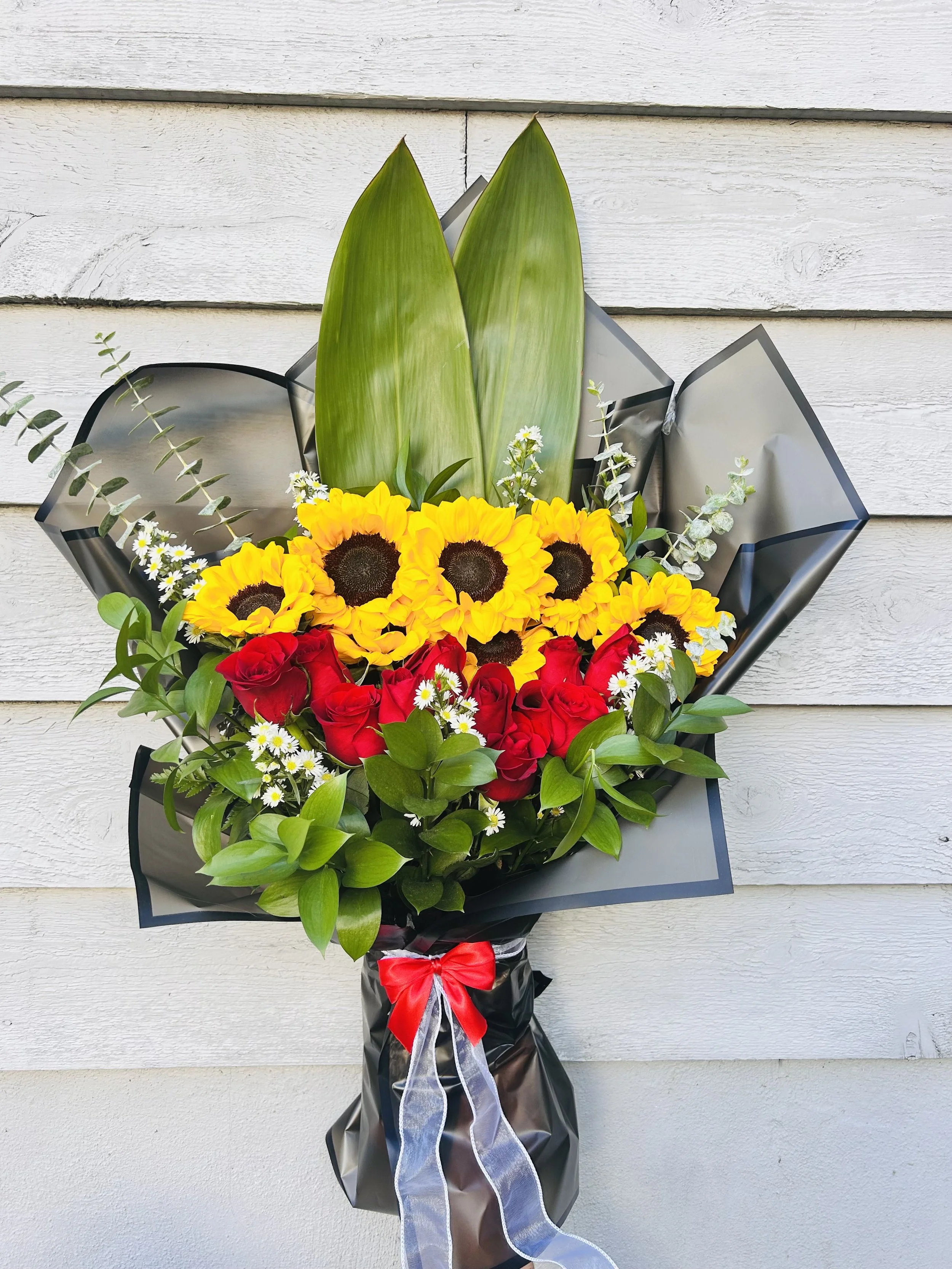 Sunset Passion Bouquet.jpg