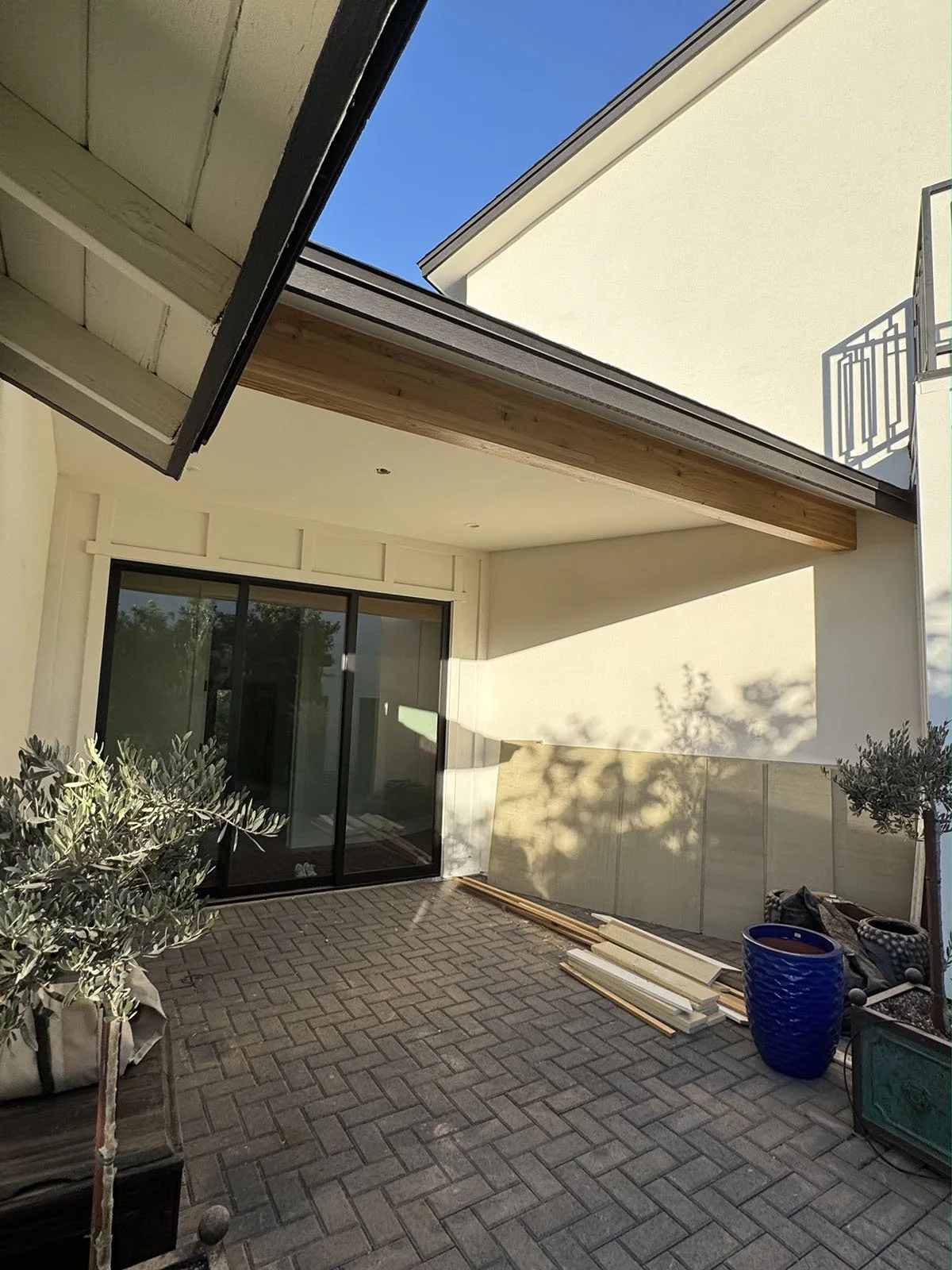 Patio 1.jpg