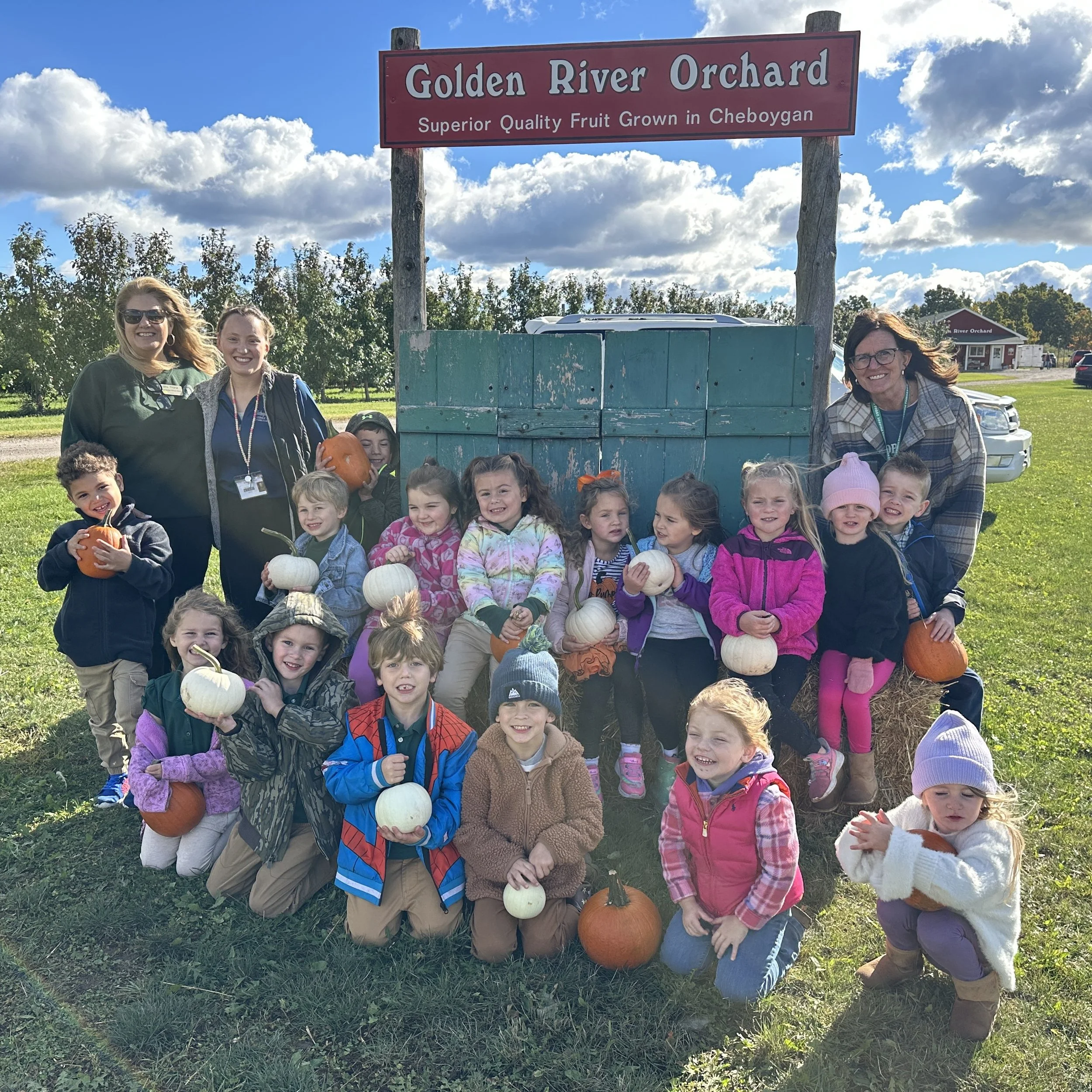 P4 K Field Trip to Orchard 10.2026 1.jpeg