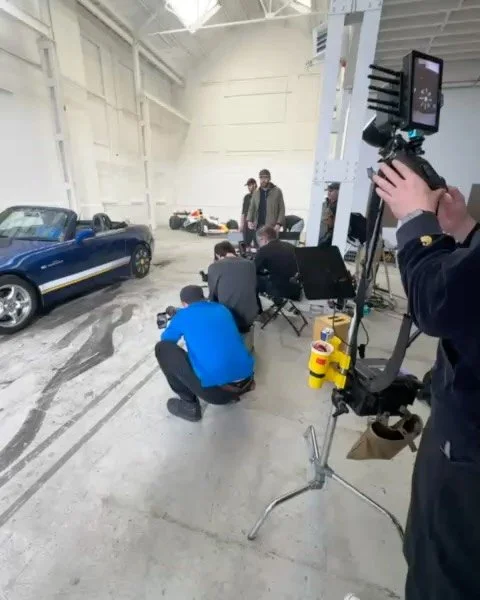 VCARB F1 - VISA Sponsor V&iacute;deo BTS and breakdown 📸

Really fun shoot this one! We had to deliver for 16:9 and 9:16, and decided to build the camera both portrait and landscape for tripod/handheld to maximise quality on recording different vide