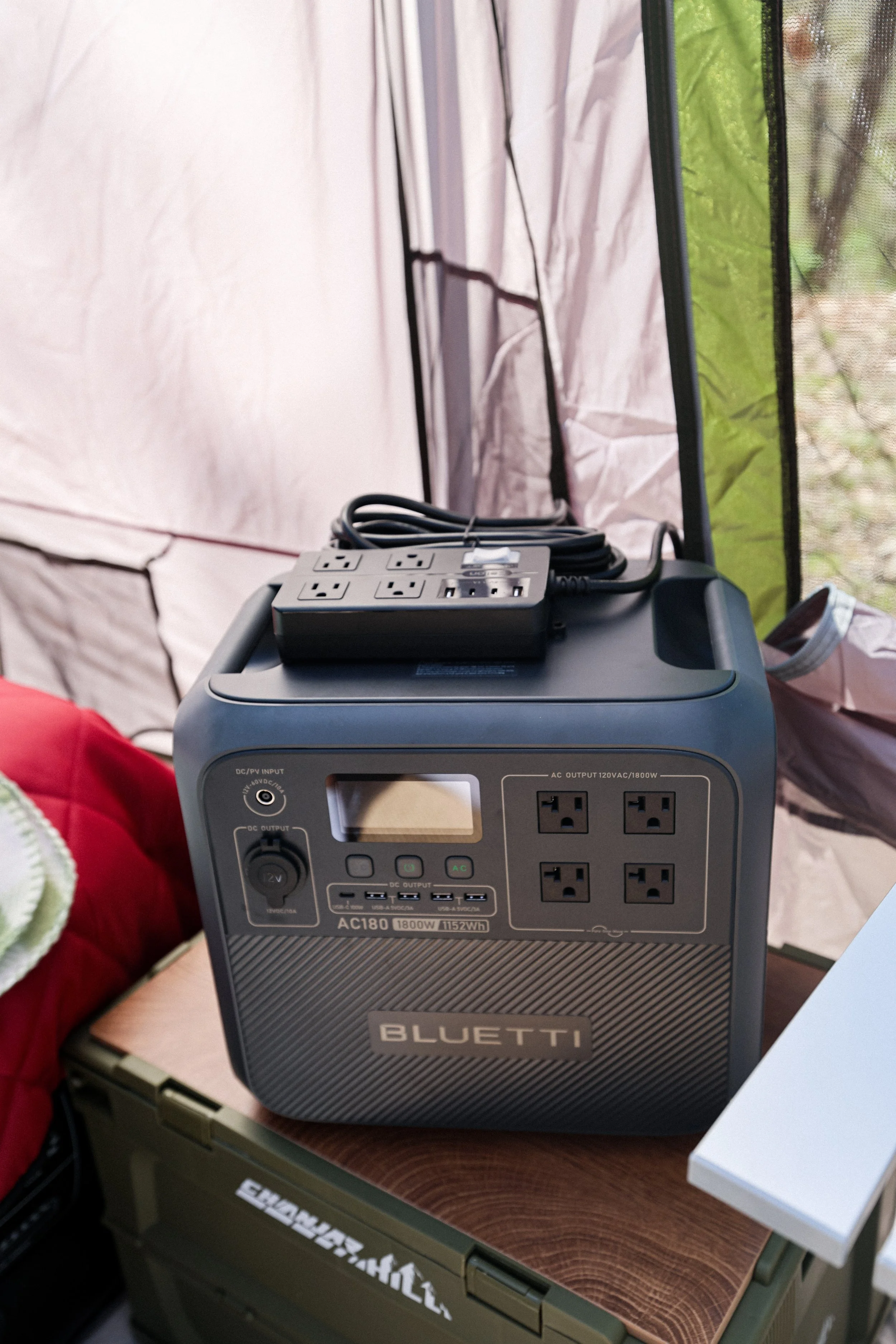 Power station with Charging Adapter 