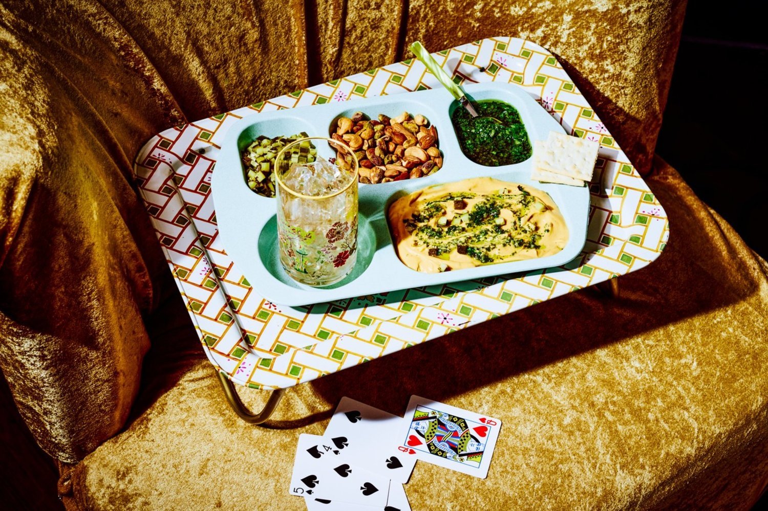 DipsKitchen_SmokeyVeganQuesoDip.jpg