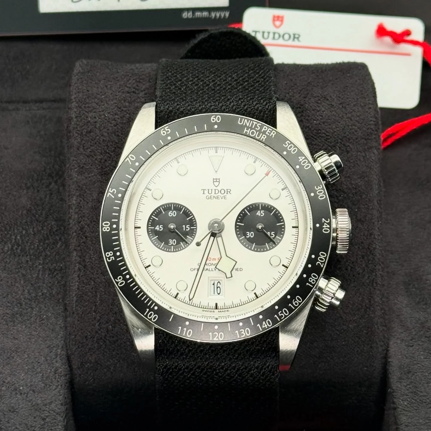 Sporty and sophisticated, the Black Bay Chrono 79360N combines vintage-inspired design with modern chronograph functionality. The panda dial and robust build make it a standout piece for any collection.

This one is in good condition, with card dated