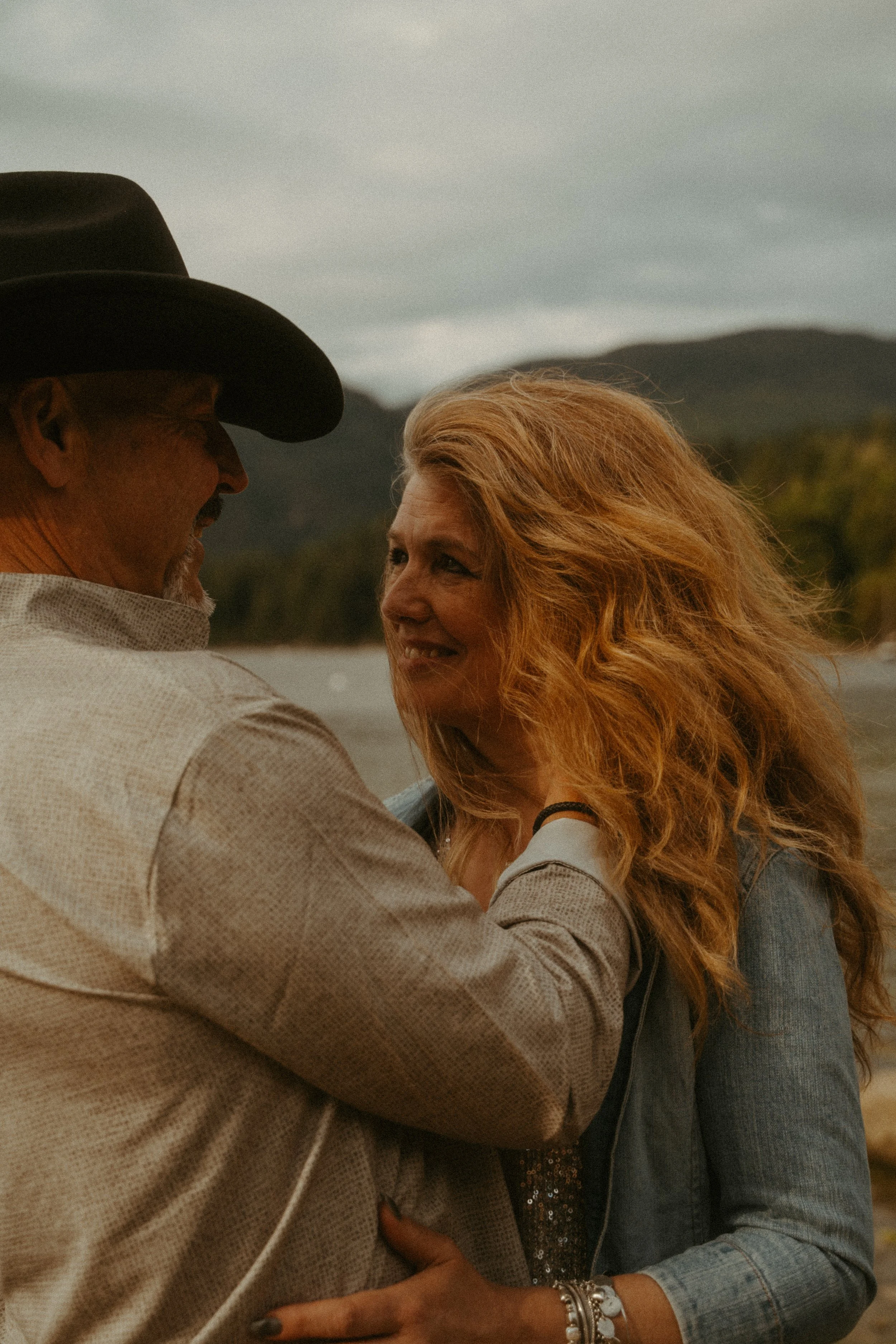 Couples session on the beach in Sechelt, British Columbia