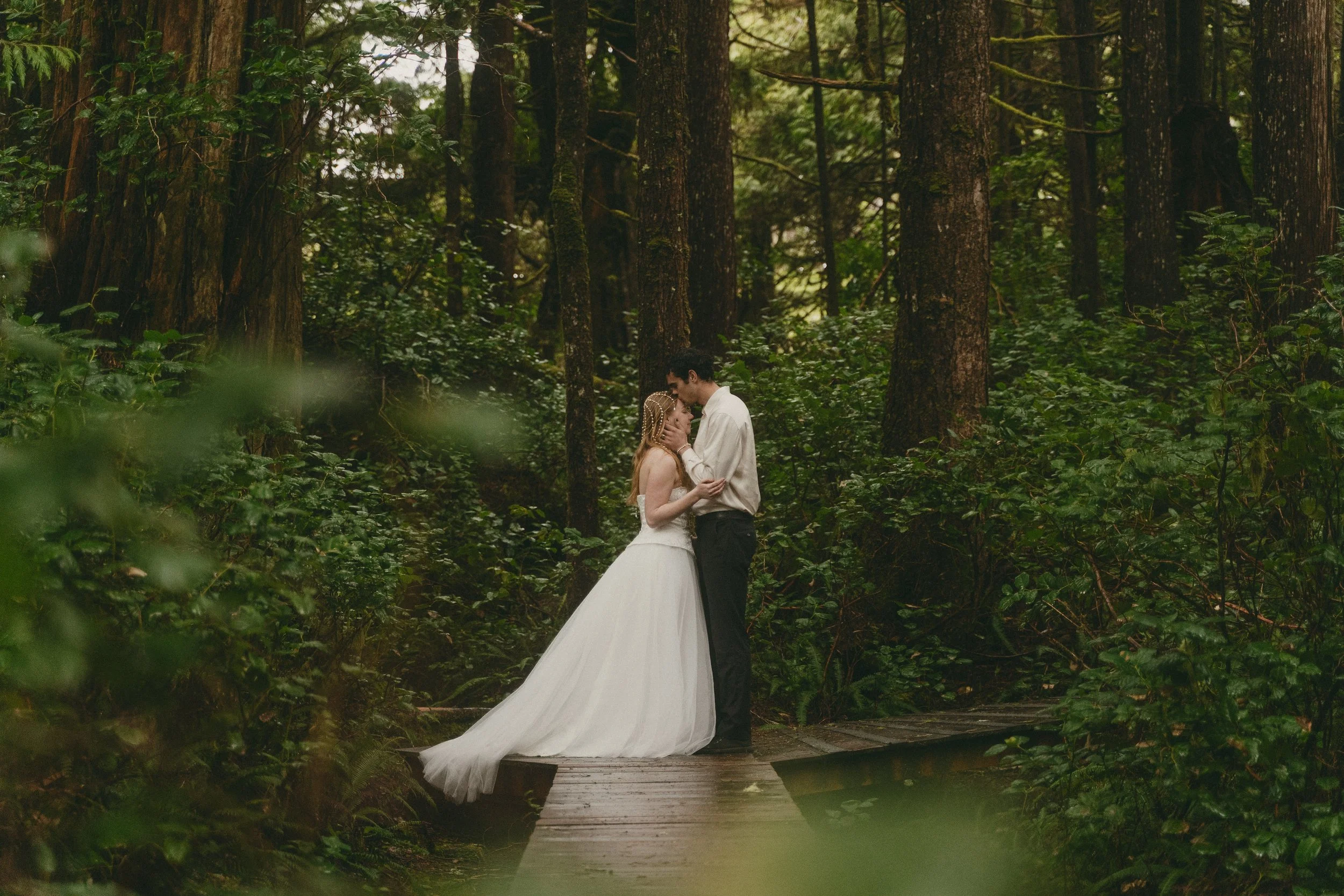 couples rainy moody elopement in Tofino BC