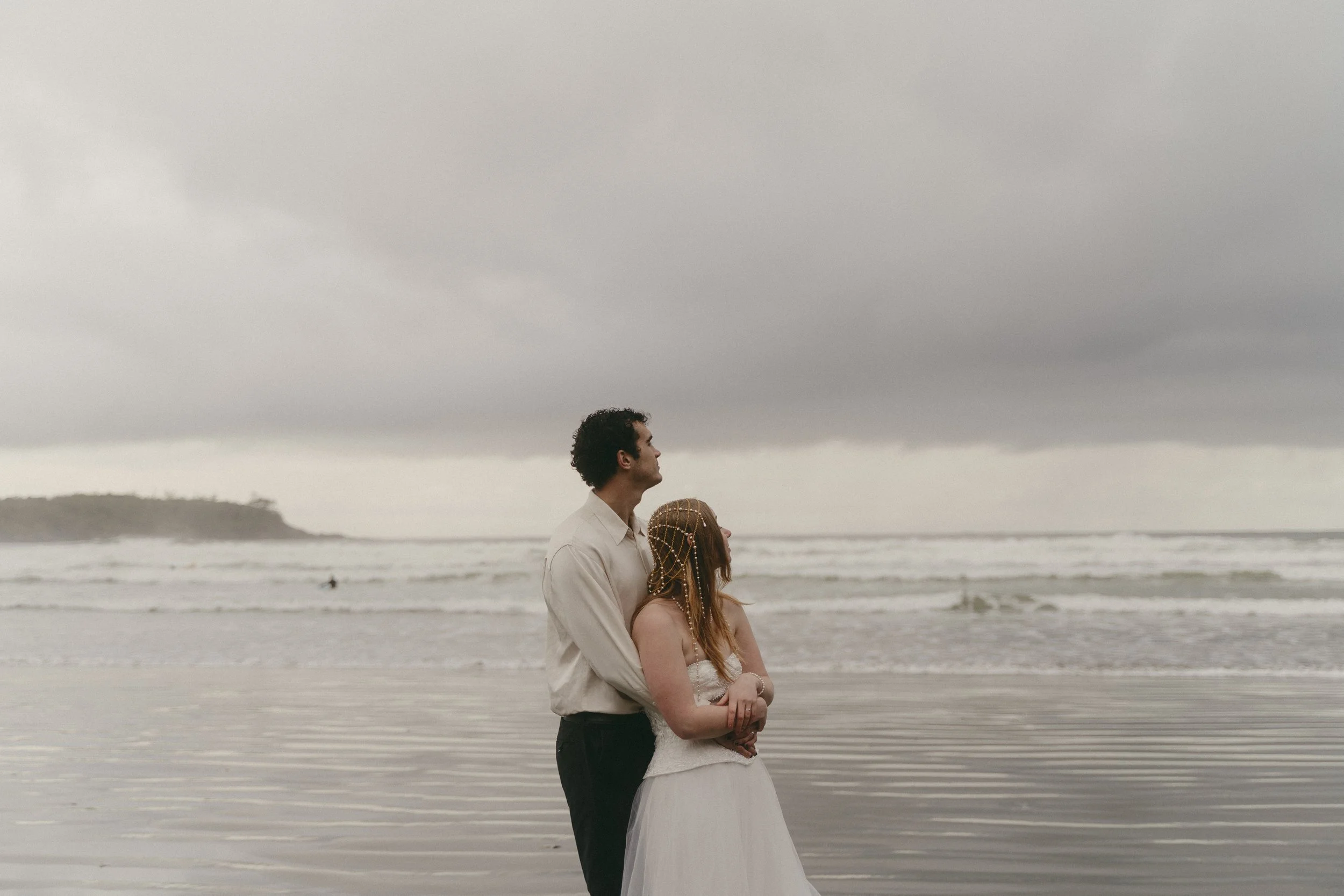 couples rainy moody elopement in Tofino BC