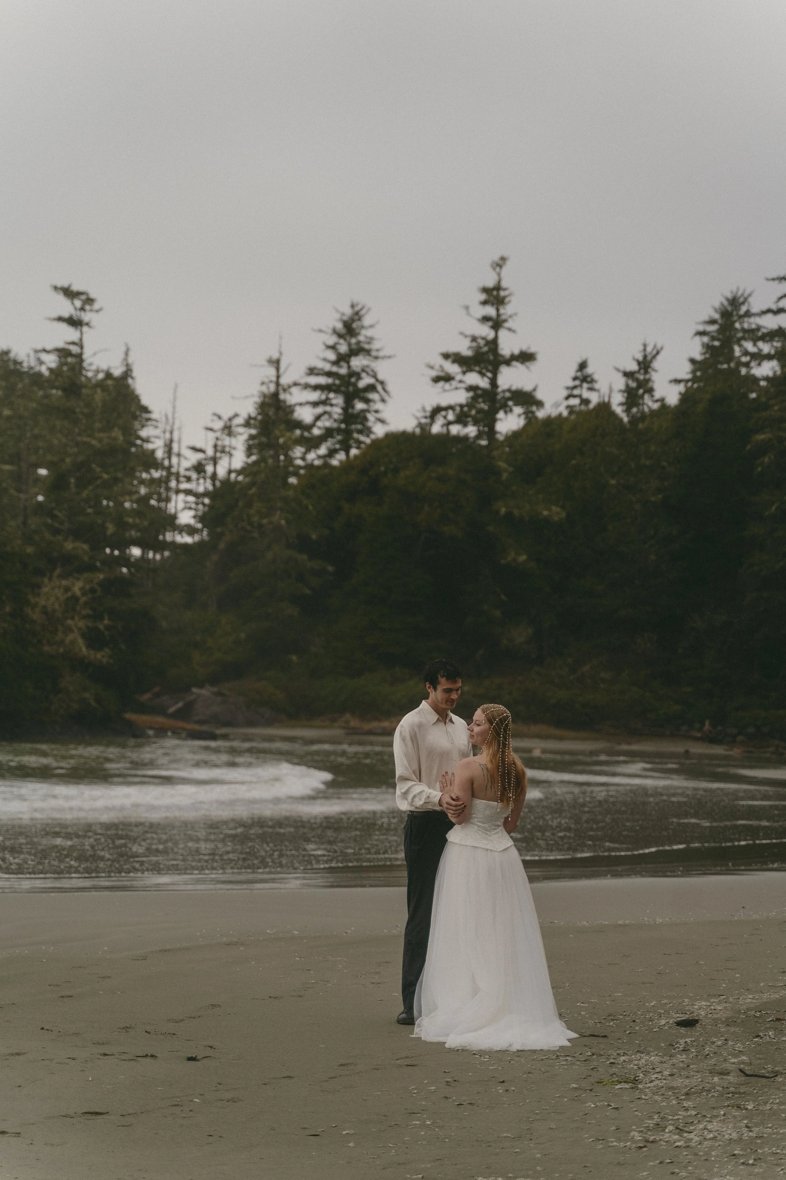 couples rainy moody elopement in Tofino BC
