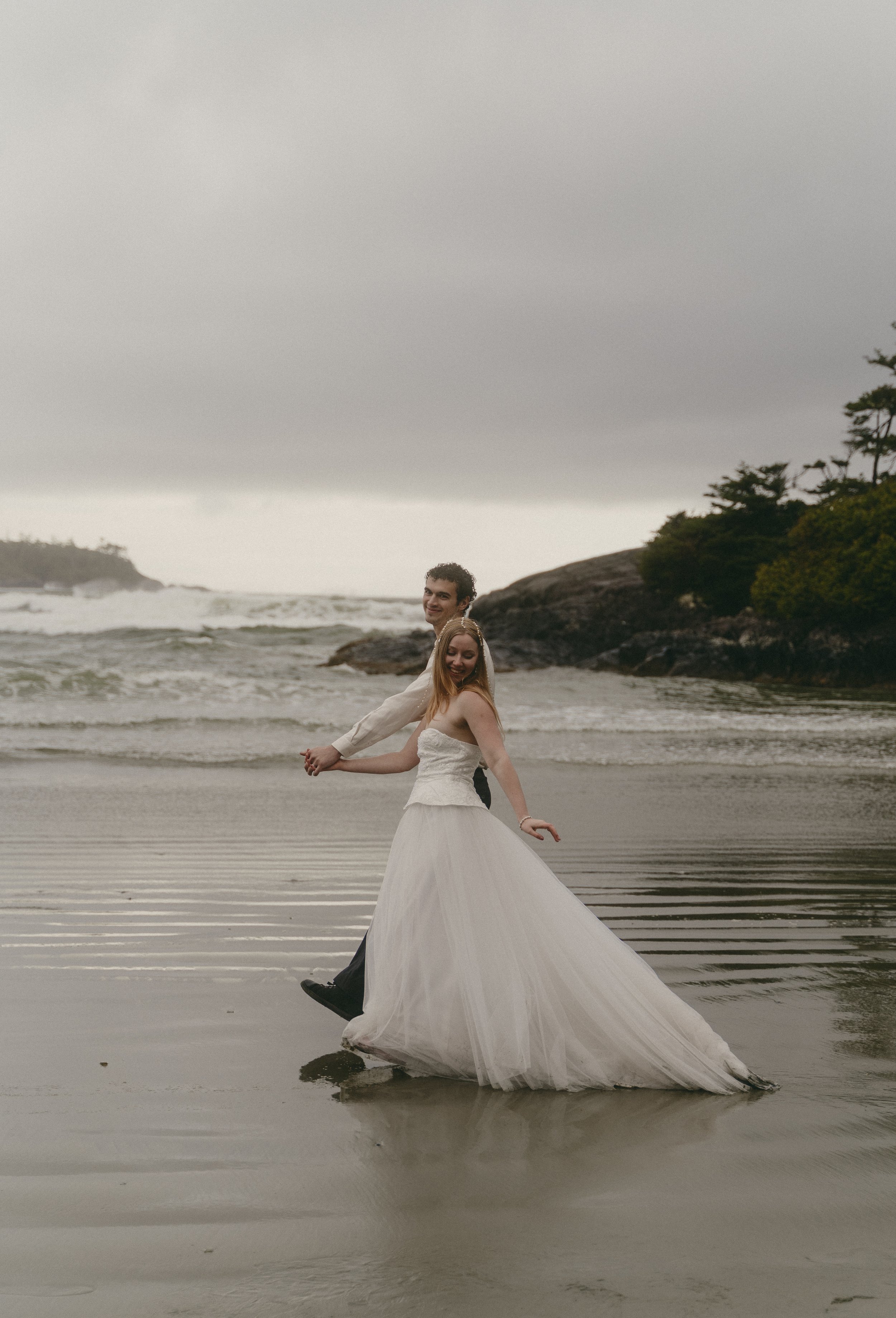 couples rainy moody elopement in Tofino BC