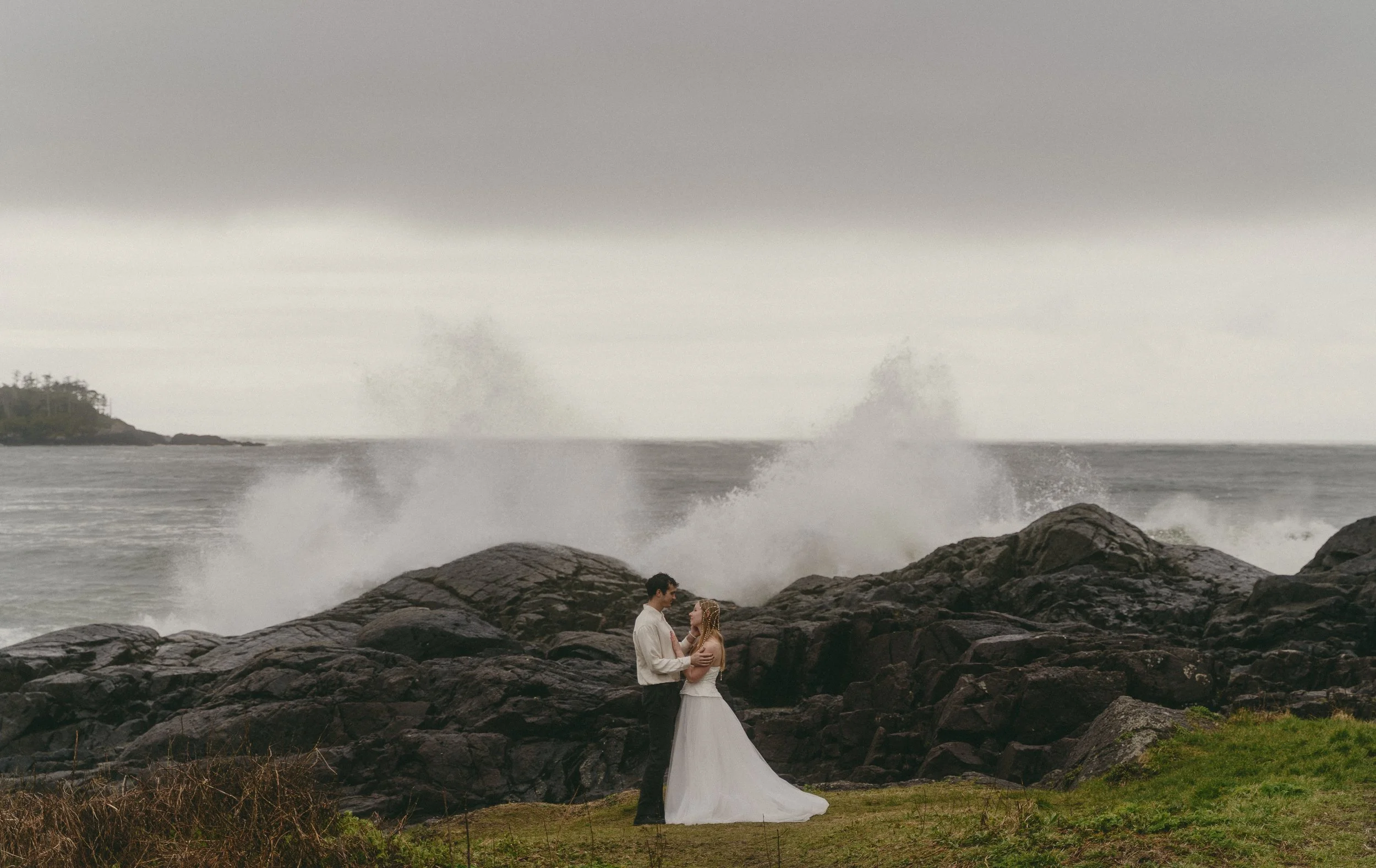 couples rainy moody elopement in Tofino BC