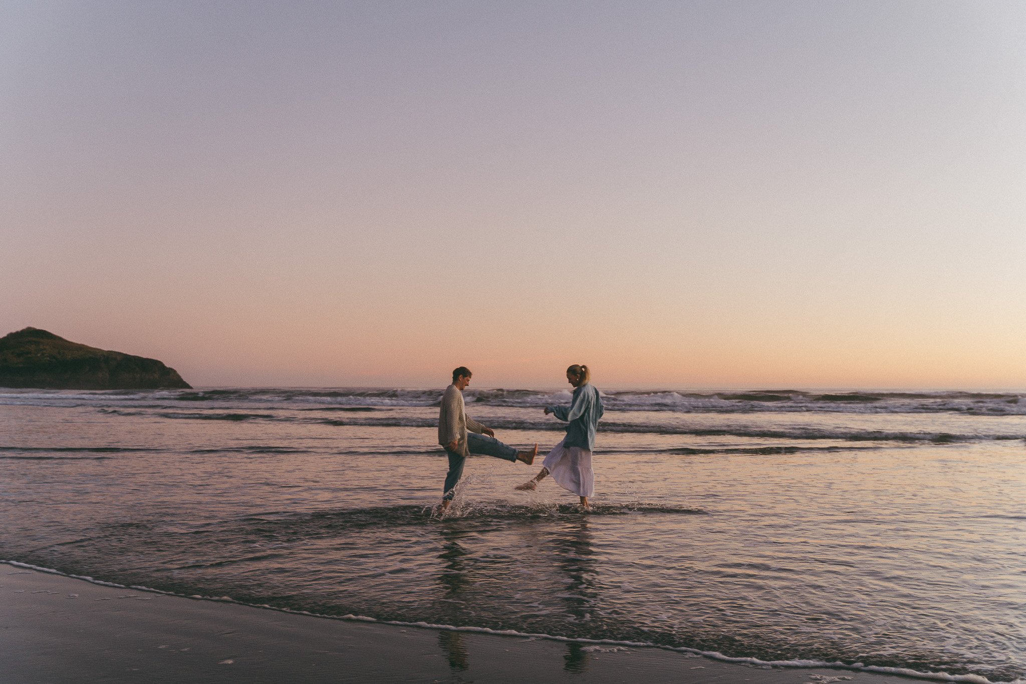 Golden hour blue hour adventurous couples engagement session in Tofino BC