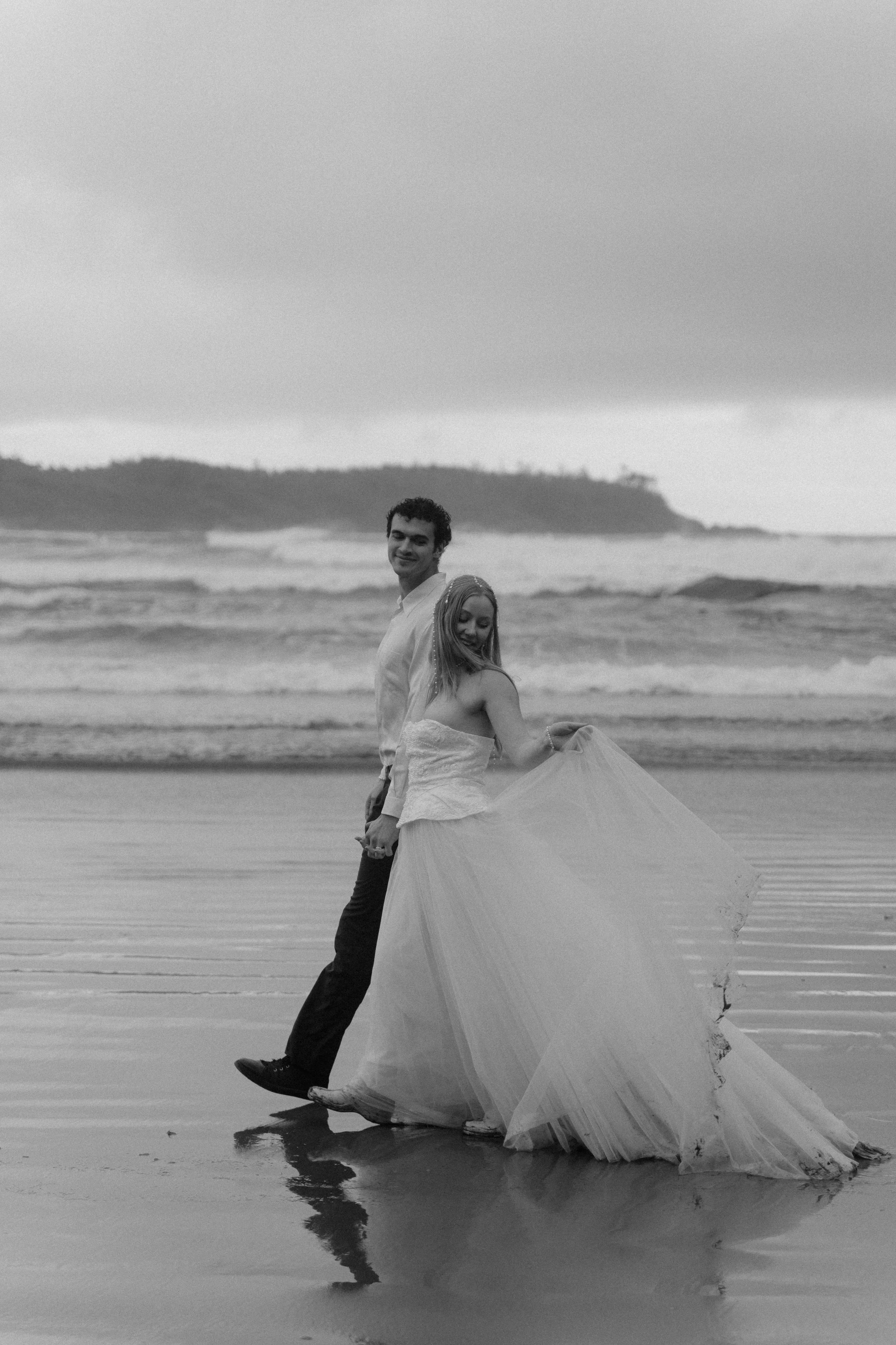 couples rainy moody elopement in Tofino BC