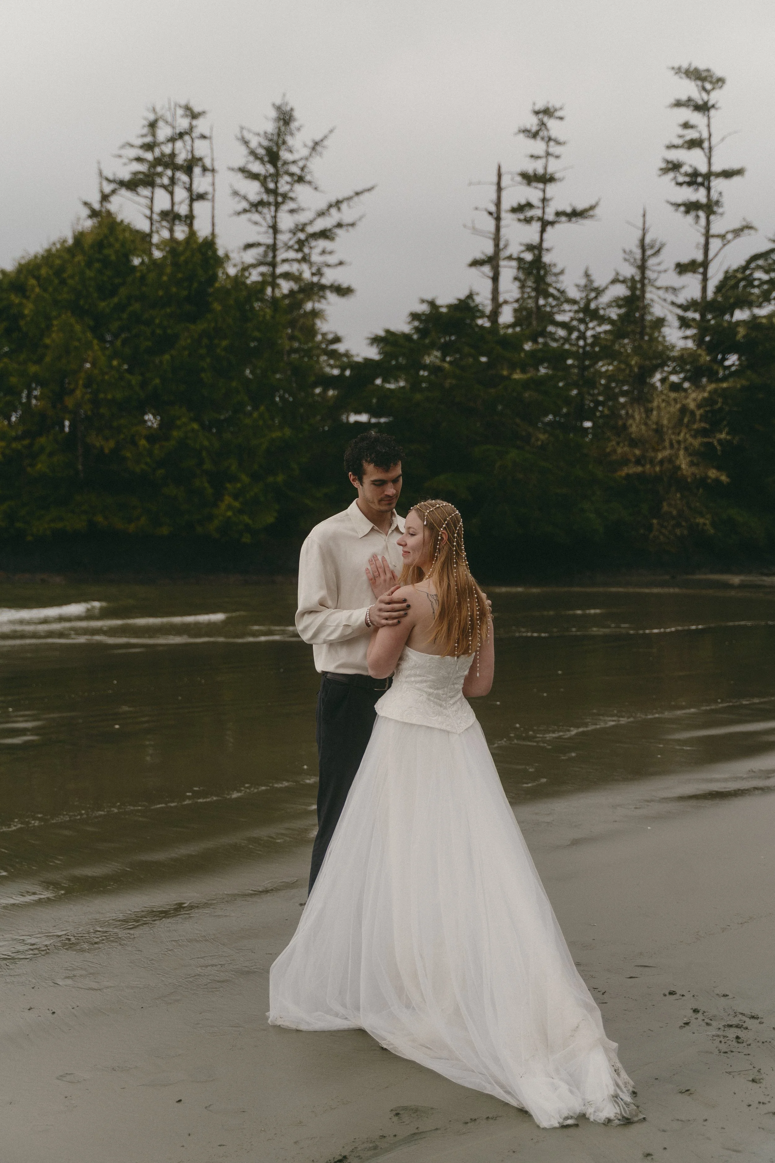 couples rainy moody elopement in Tofino BC