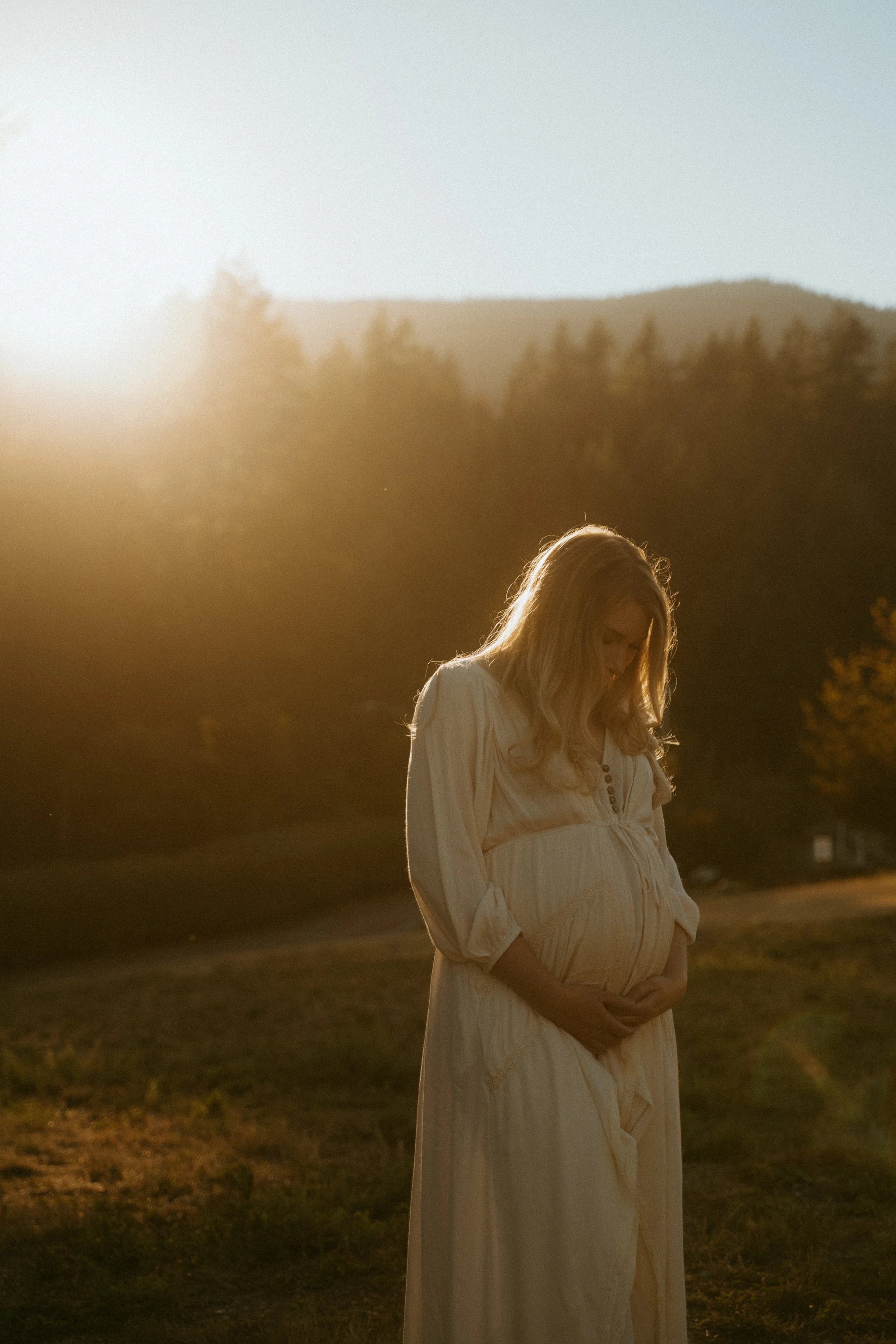 Couples golden hour maternity session at Cleveland Dam North Vancouver BC