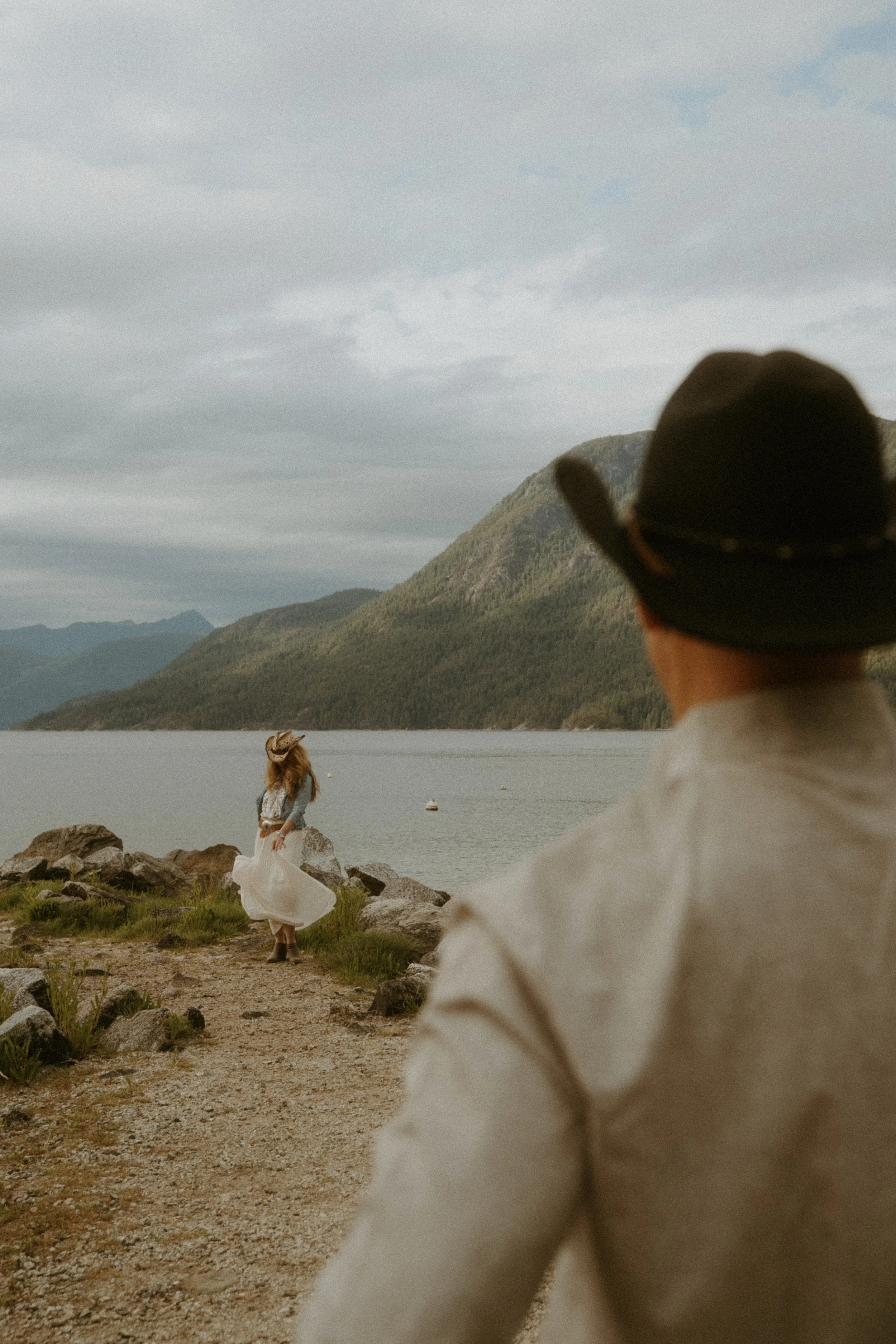 Couples session on the beach in Sechelt, British Columbia