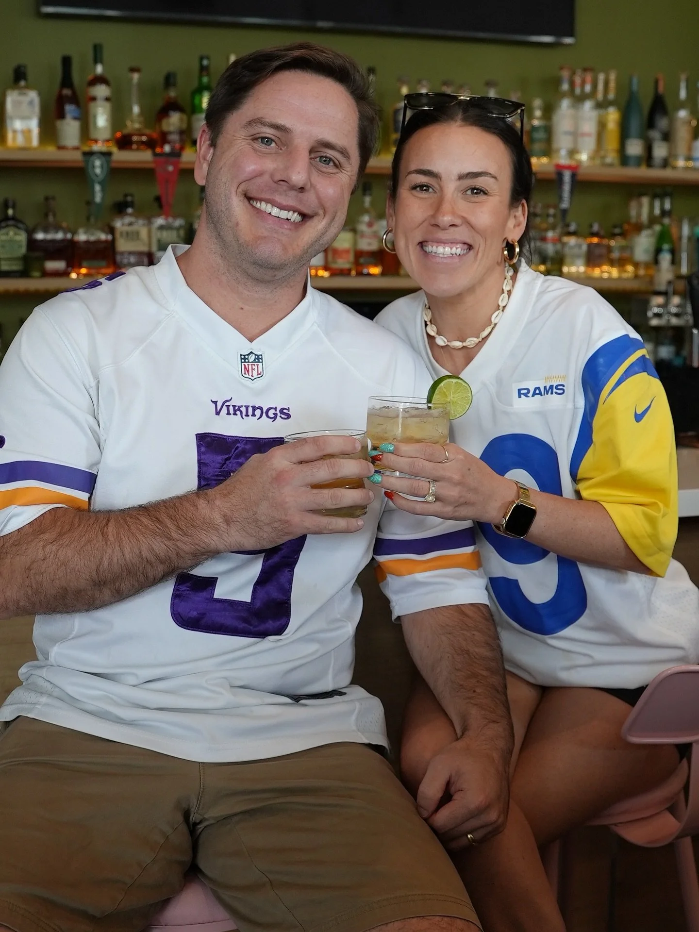 The wait is over, and football is back at @bergen_hall this weekend! 

Whether you're bleeding Giants blue, green and gold, or sporting midnight green... we won't judge (much). 

Sound on, games throughout the restaurant, and let's get ready to cheer