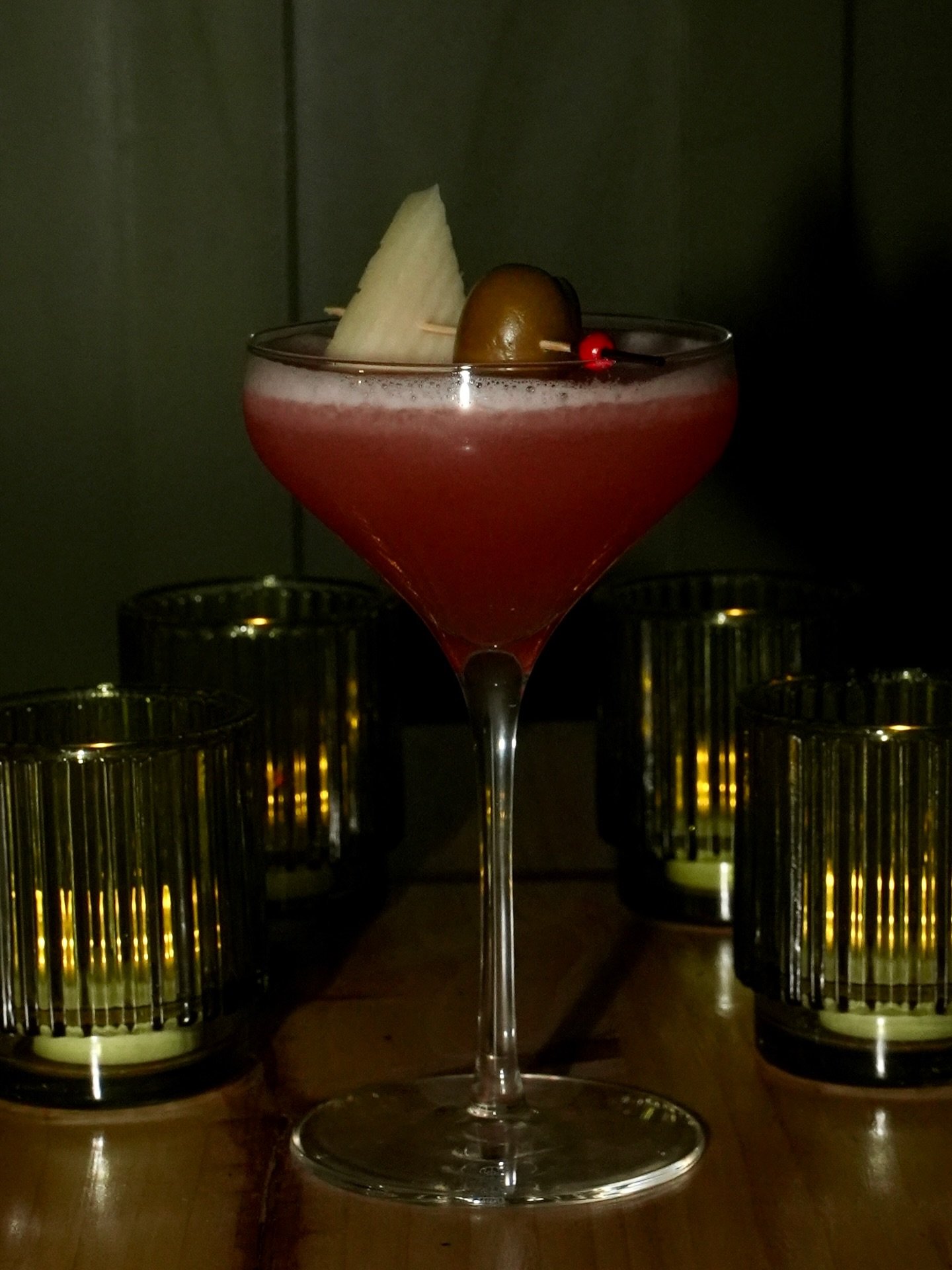 Sip into the shadows.....the nights are getting darker, and the Gothic Quarter awaits. 

Mijenta Blanco, Cranberry, Quince, Lemon, Walnut Bitters, Absinthe Rinse. 

✨ @alldayfeatures