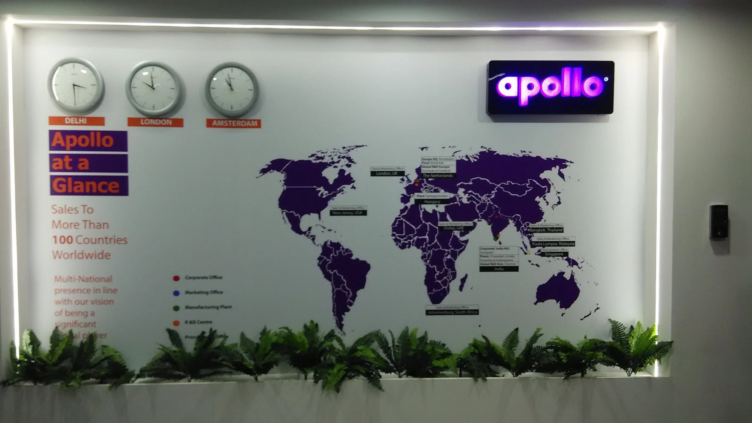 Branding Services154.jpg