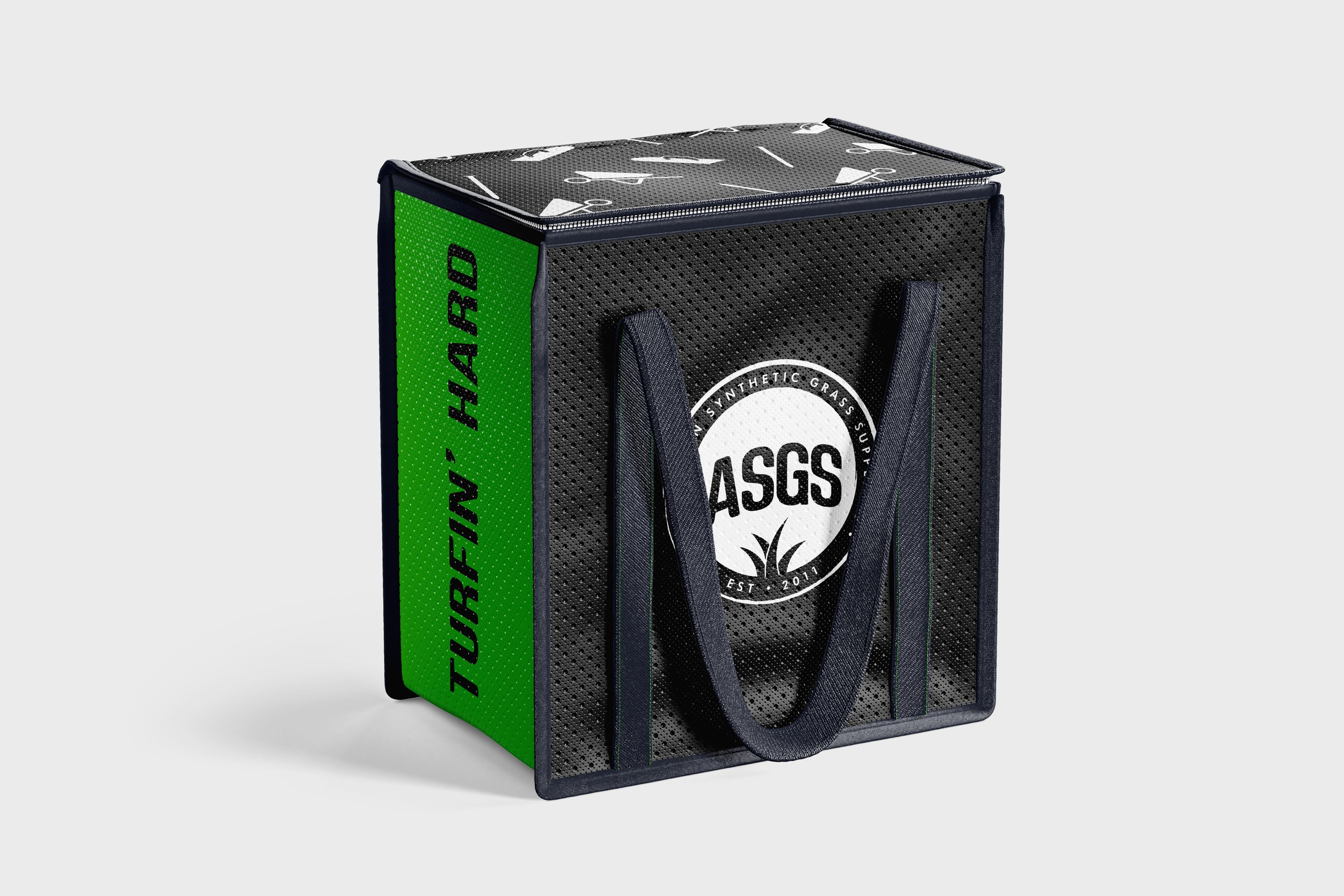 Australian-Synthetic-Grass-Suppliers-Esky-Cooler-Bag-Merchandise-2.jpg
