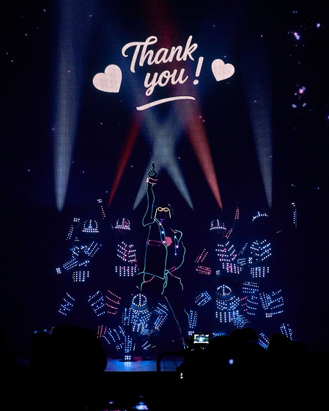 Wauw, was f&uuml;r ein Jahr bei Station X! Wir verabschieden uns mit einem riesigen Dankesch&ouml;n in eine kurze Pause und voller Vorfreude auf 2026! 🚂✨

Station X war auch dieses Jahr ein Event, das Herzen ber&uuml;hrt und Erinnerungen geschaffen 