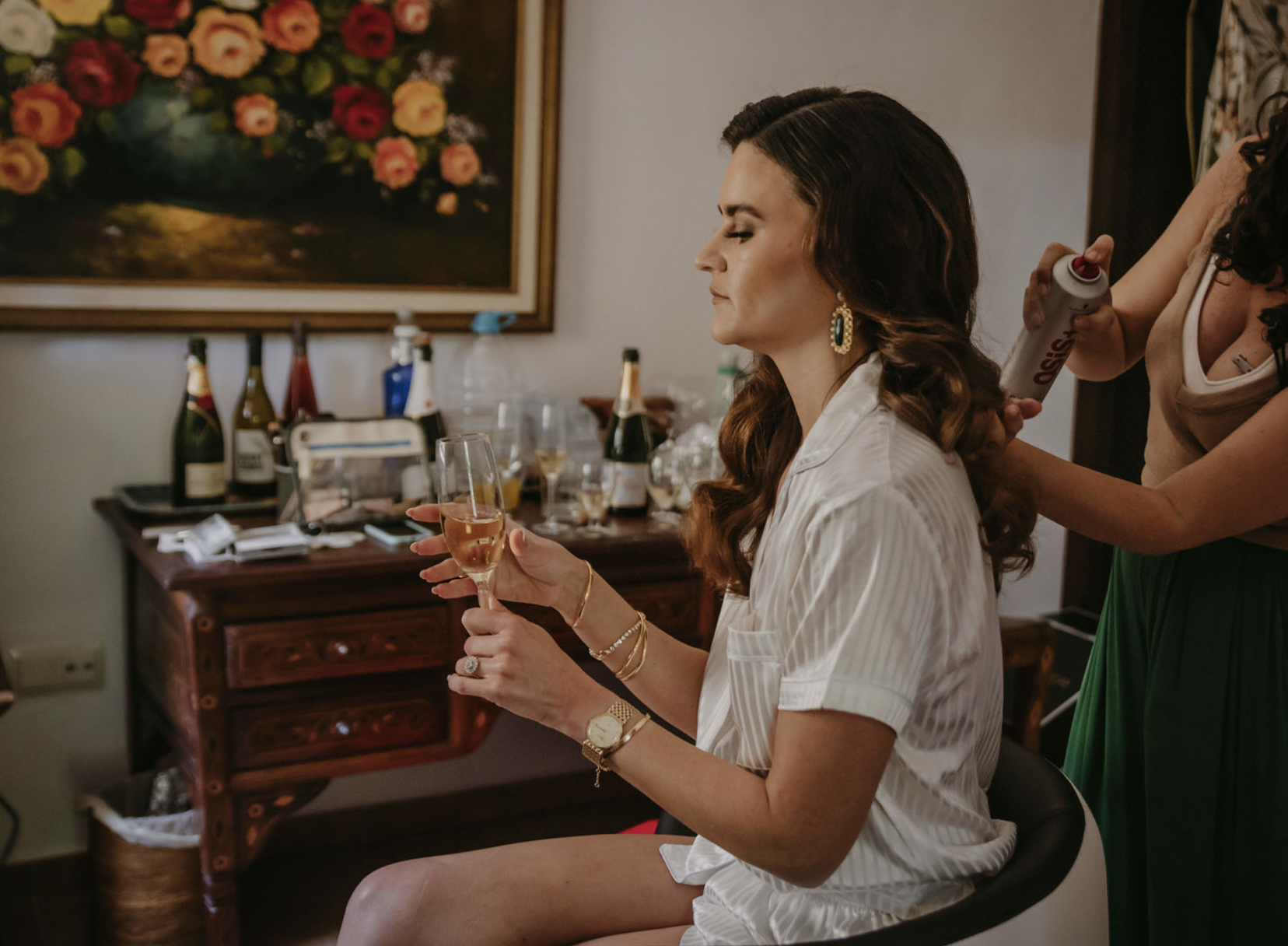 Why Booking a Mobile Makeup Artist in Ibiza is the Best Idea!