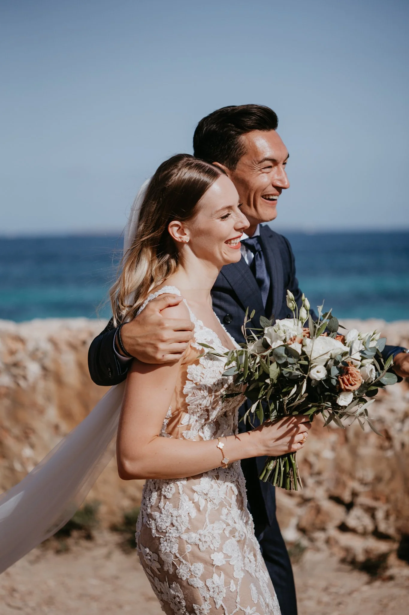 Bridal Makeup in Ibiza: A Realistic Guide for Destination Brides