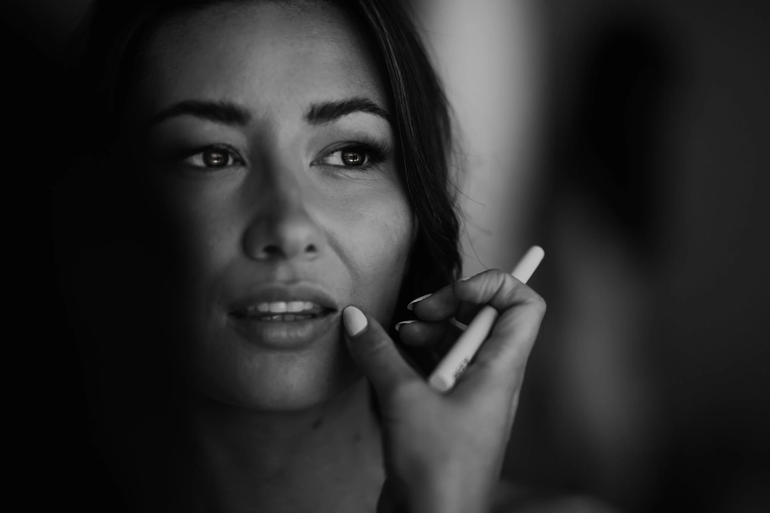 How to Choose the Right Makeup Artist in Ibiza