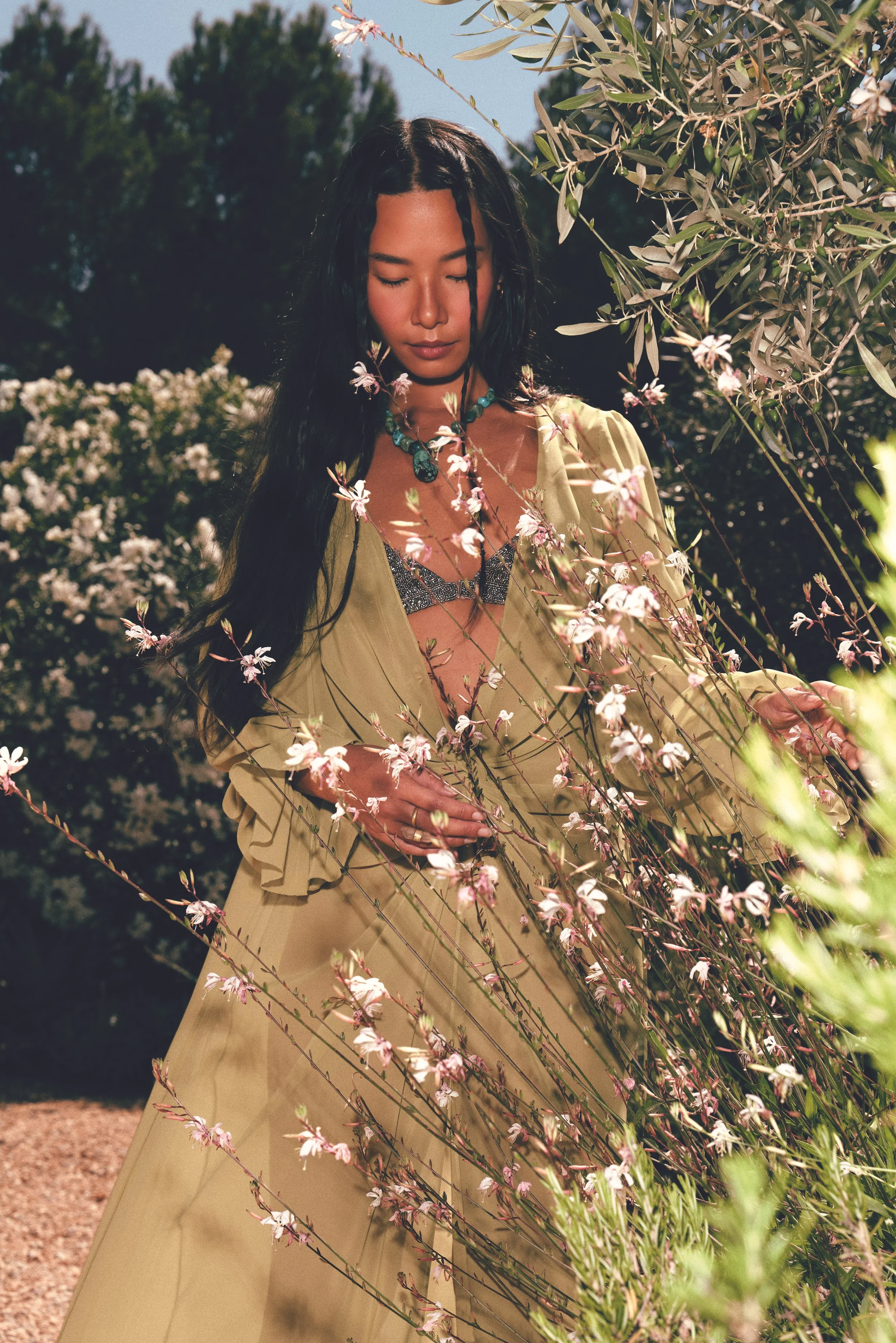 Ibiza Photoshoot Makeup: Clean, Polished, Camera-Ready Skin