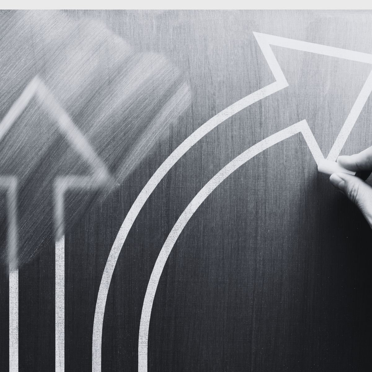 Change Management: Mastering Scope Changes and Stakeholder Communication