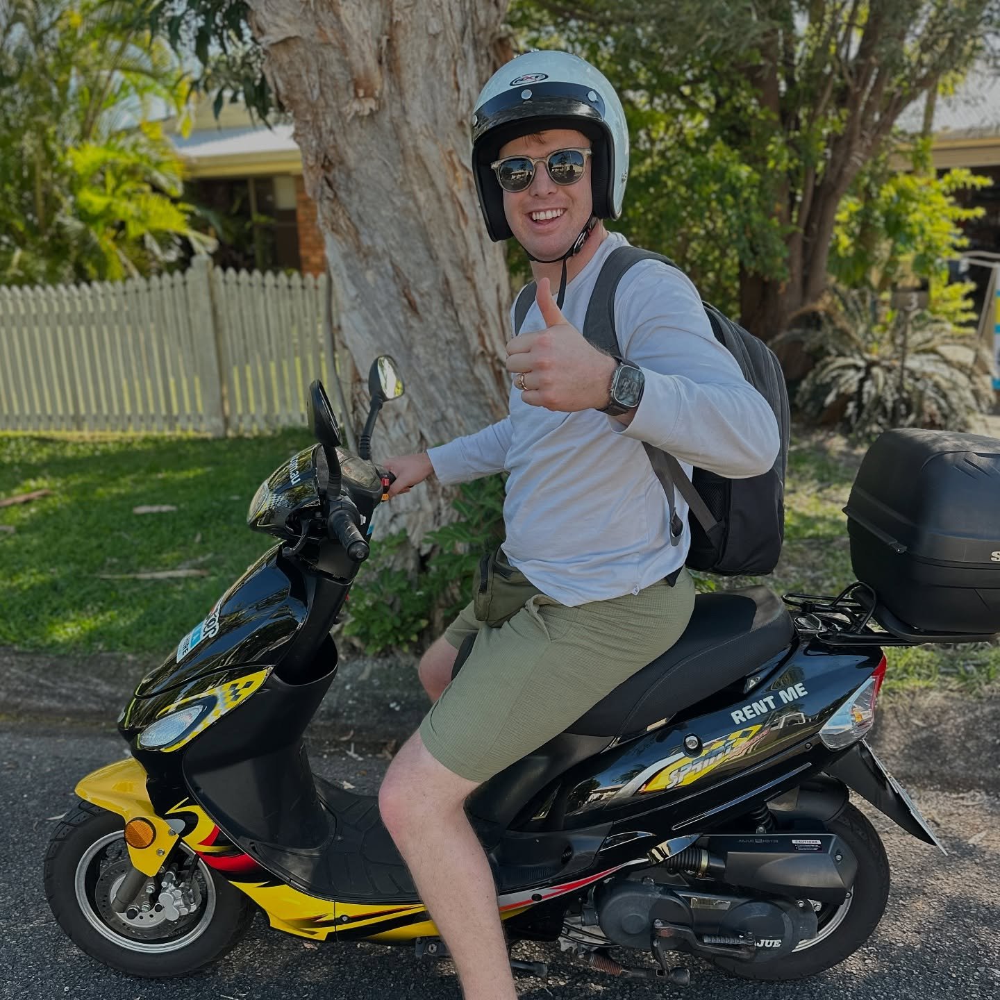 Keegan from NZ is back yet again!!😊🛵
#scootermanianoosa #scooter #scooterhire #noosa  #scootermania  #explorenoosa #sunshinecoast #noosatourism #hastingsstreet #ilovenoosa #noosaqld #funinthesun #scooterhirenoosa #planet_noosa