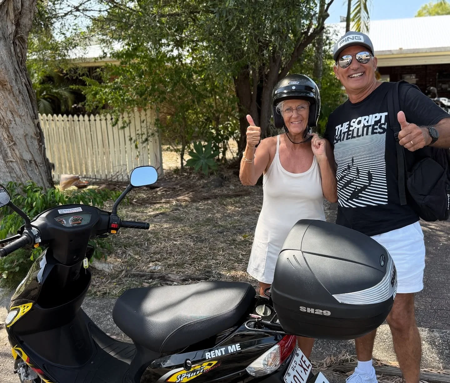 Laurence with Emanuel. Laurence will be enjoying the convenience of a scooter for the next 6 weeks ππ΅
#scootermanianoosa #scooter #scooterhire #noosa  #scootermania  #explorenoosa #sunshinecoast #noosatourism #hastingsstreet #ilovenoosa #noosaqld #