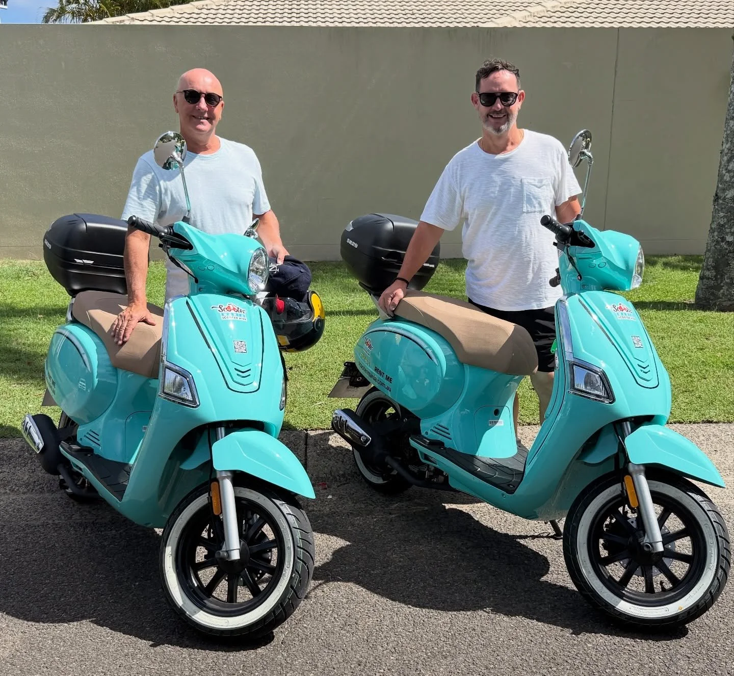 Chris and Roberto - lookin&rsquo; good fellas 😊🛵🛵
#scootermanianoosa #visitnoosa #scooter #scooterhirenoosa #noosa  scootermania  explorenoosa sunshinecoast noosatourism hastingsstreet ilovenoosa scooterhirenoosa planet_noosa