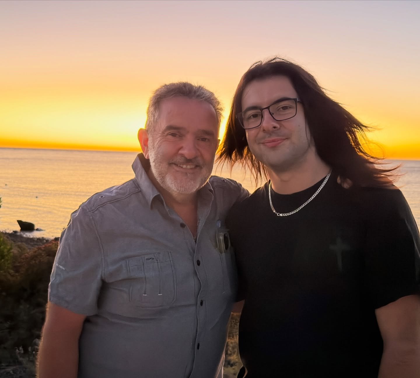 Sunset at Hallett Cove with my most favourite son of all! 😊🛵
#scootermanianoosa #visitnoosa #scooter #scooterhirenoosa #noosa  scootermania  explorenoosa sunshinecoast noosatourism hastingsstreet ilovenoosa scooterhirenoosa planet_noosa