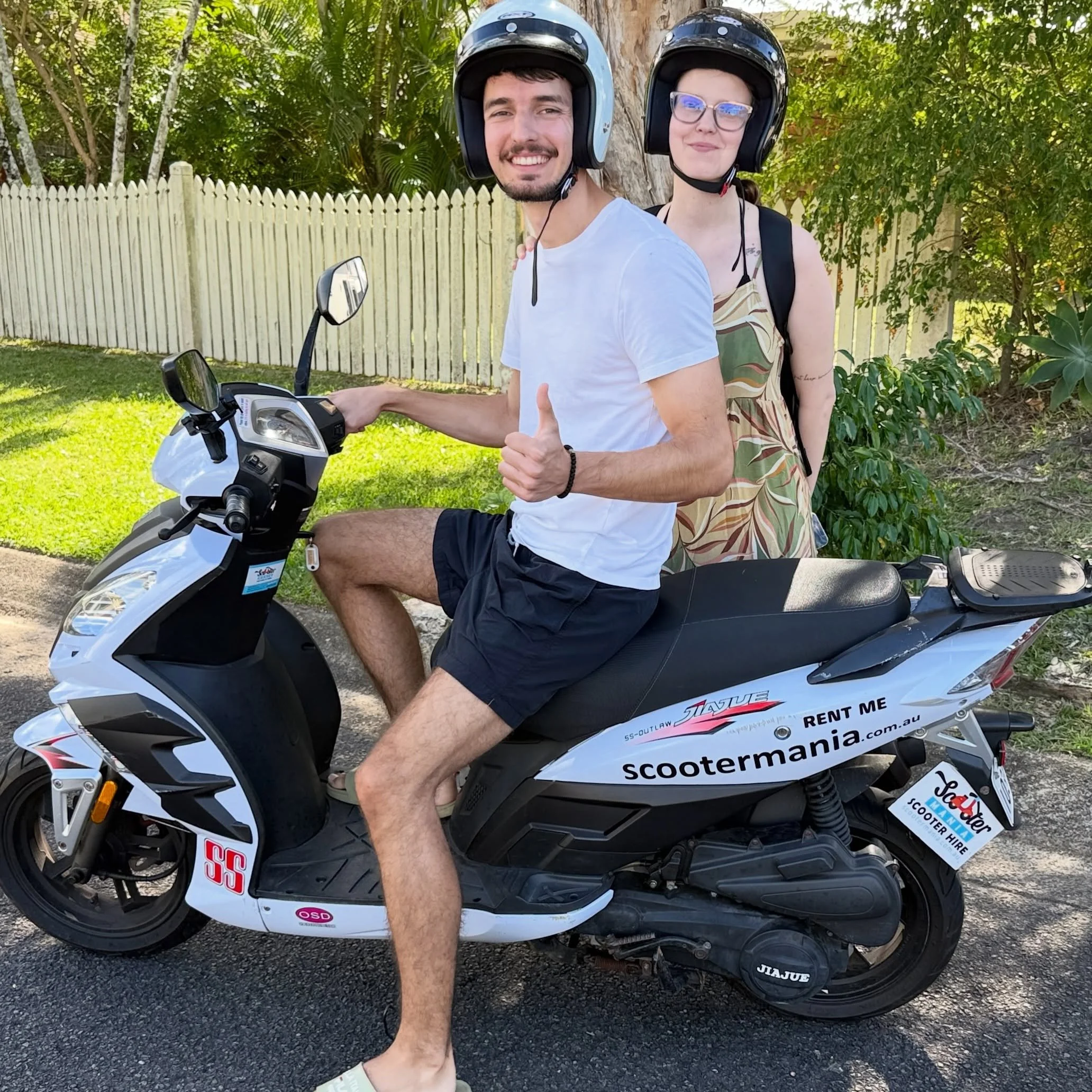 Lovely Serbian 🇷🇸 couple Danilo and Ljubica 😊🛵
#scootermanianoosa #visitnoosa #scooter #scooterhirenoosa #noosa  scootermania  explorenoosa sunshinecoast noosatourism hastingsstreet ilovenoosa scooterhirenoosa planet_noosa