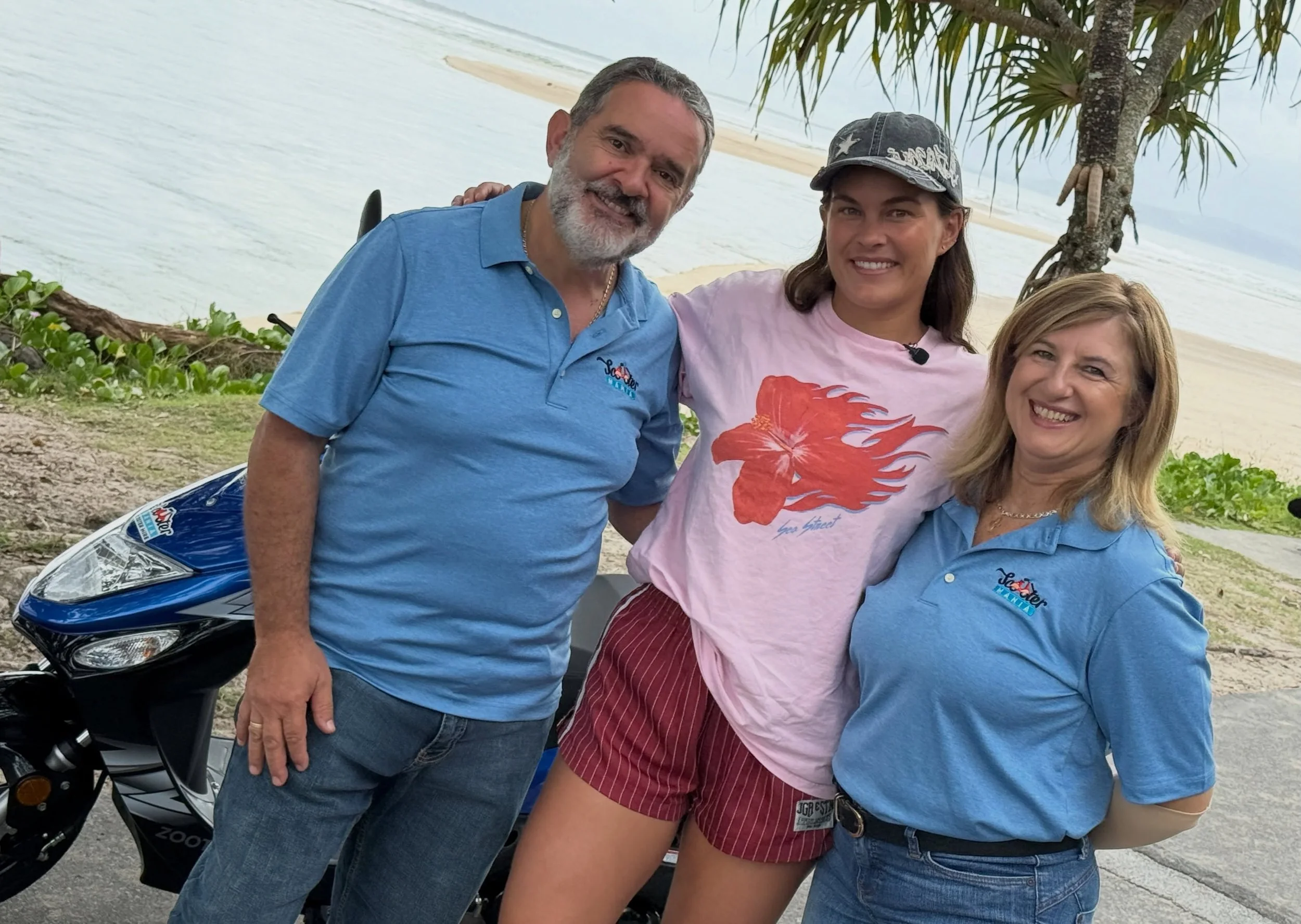 What&rsquo;s Up Down Under?? 😊🛵❤️
#scootermanianoosa #visitnoosa #scooter #scooterhirenoosa #noosa  scootermania  explorenoosa sunshinecoast noosatourism hastingsstreet ilovenoosa scooterhirenoosa planet_noosa