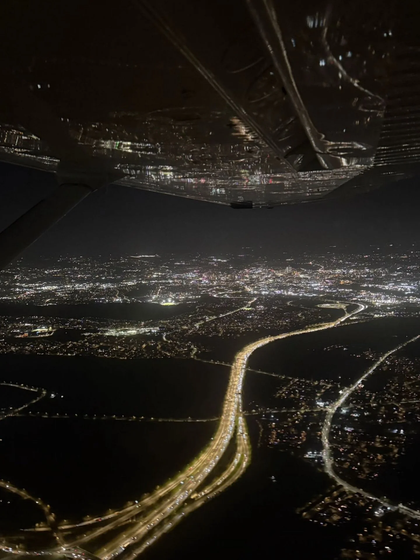 We&rsquo;re loving all of the night-flying shots and videos you&rsquo;ve been tagging us in lately - please keep them coming ✨🌙🪄

It&rsquo;s looking pretty magical from above.

Huge thanks to @james_dmb for this incredible shot of his view 🤍✈️

#L
