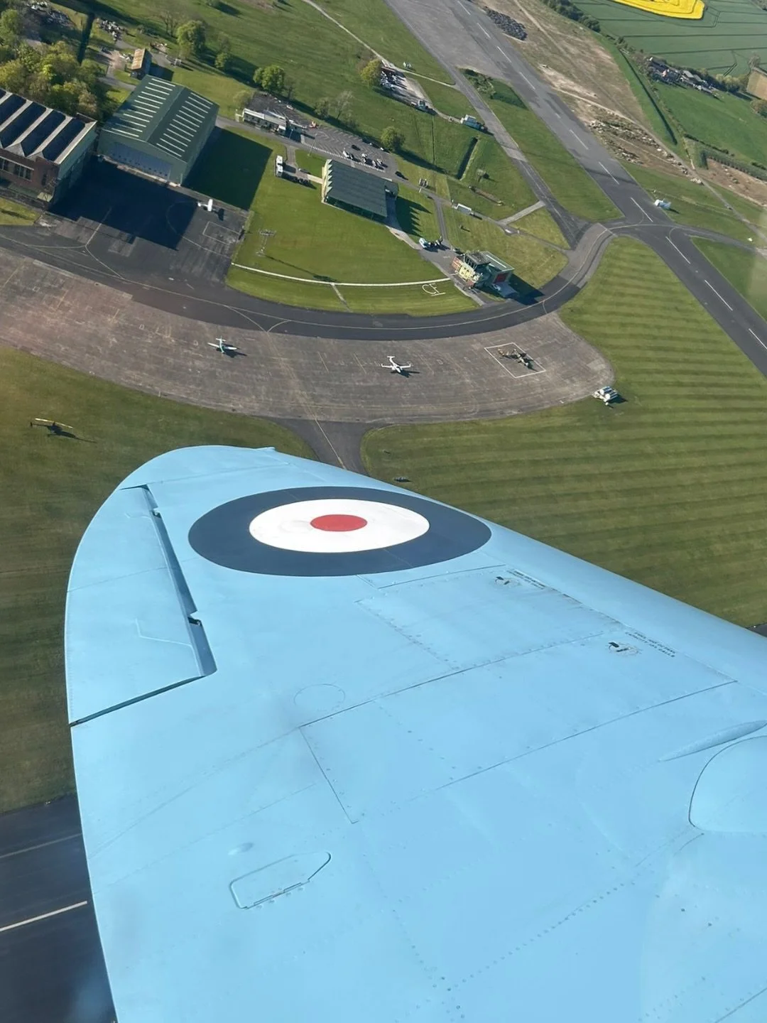 Experience the Spring views of Leeds East whilst taking off in Spitfire K5054 ✈️

Flying this weekend in its 90th anniversary colours - a truly incredibly special experience. A legendary aircraft that means so much to so many.

Thank you, @spitfiresd