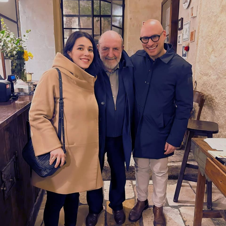 E&rsquo; una delle persone che ho piu&rsquo; amato e letto&hellip; Non avrei mai pensato di incontrarlo, tanto meno di cenare insieme. 
Grazie prof. Umberto Galimberti per le belle parole e per la bellissima serata!