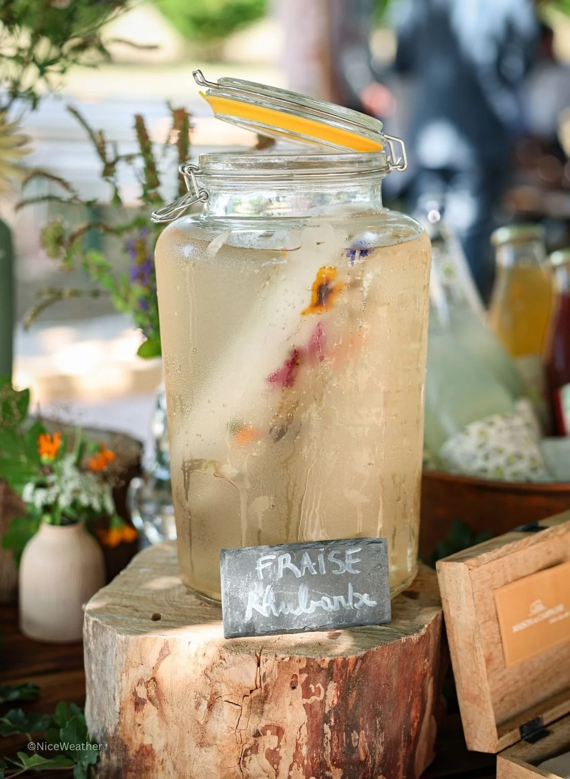 Sirop Fraise Rhubarbe Maison de Campagne traiteur hors cadre