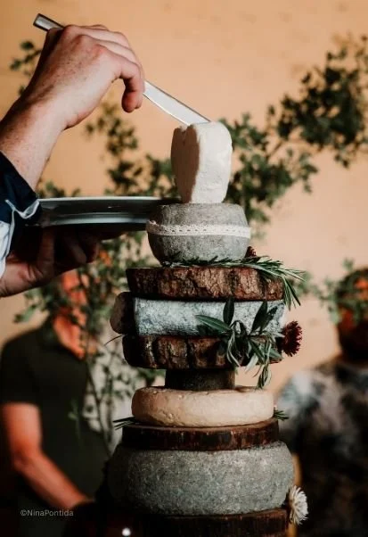Pièce montée de fromage pour repas mariage original Angers, Nantes