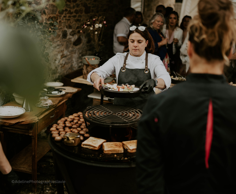 Atelier Brasero Club Sandwich, Champignons Farcis et Camembert rôti, traiteur évenements.