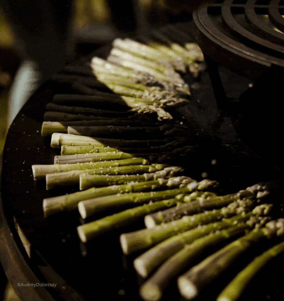 Asperges locales au Brasero. Mariage, anniversaire, séminaire, soirée d'entreprise, after work, Angers et Nantes.