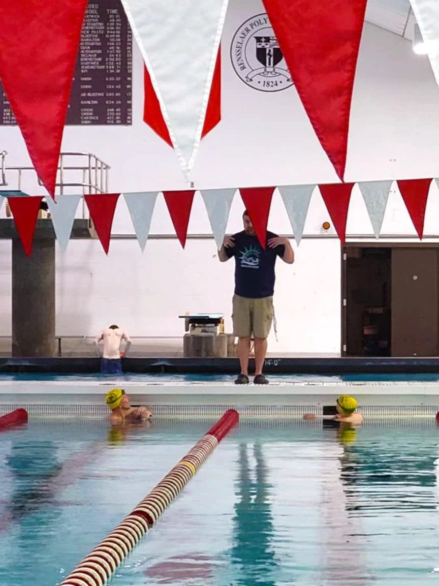 Coach Mike Sorrentino coaching Empire State Endurance Athletes at swim practice