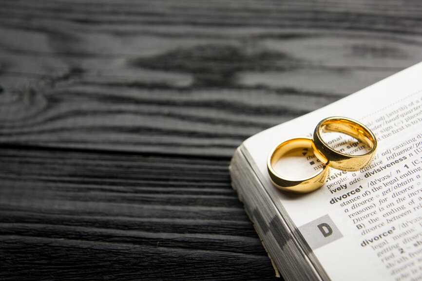 Family Lawyers Discuss the Difference Between Fault and No Fault Divorce