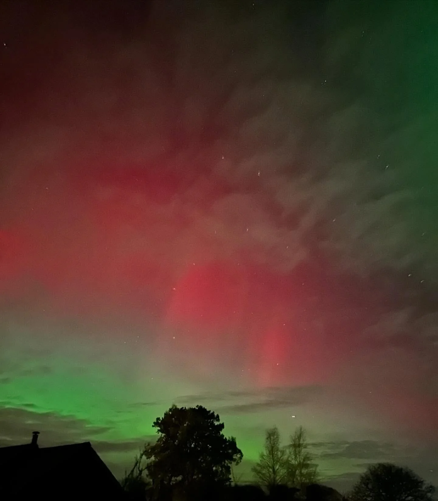 Something magical in the sky tonight&hellip; #northernlights #northernlightsuk #skyatnight #gratitude #wow